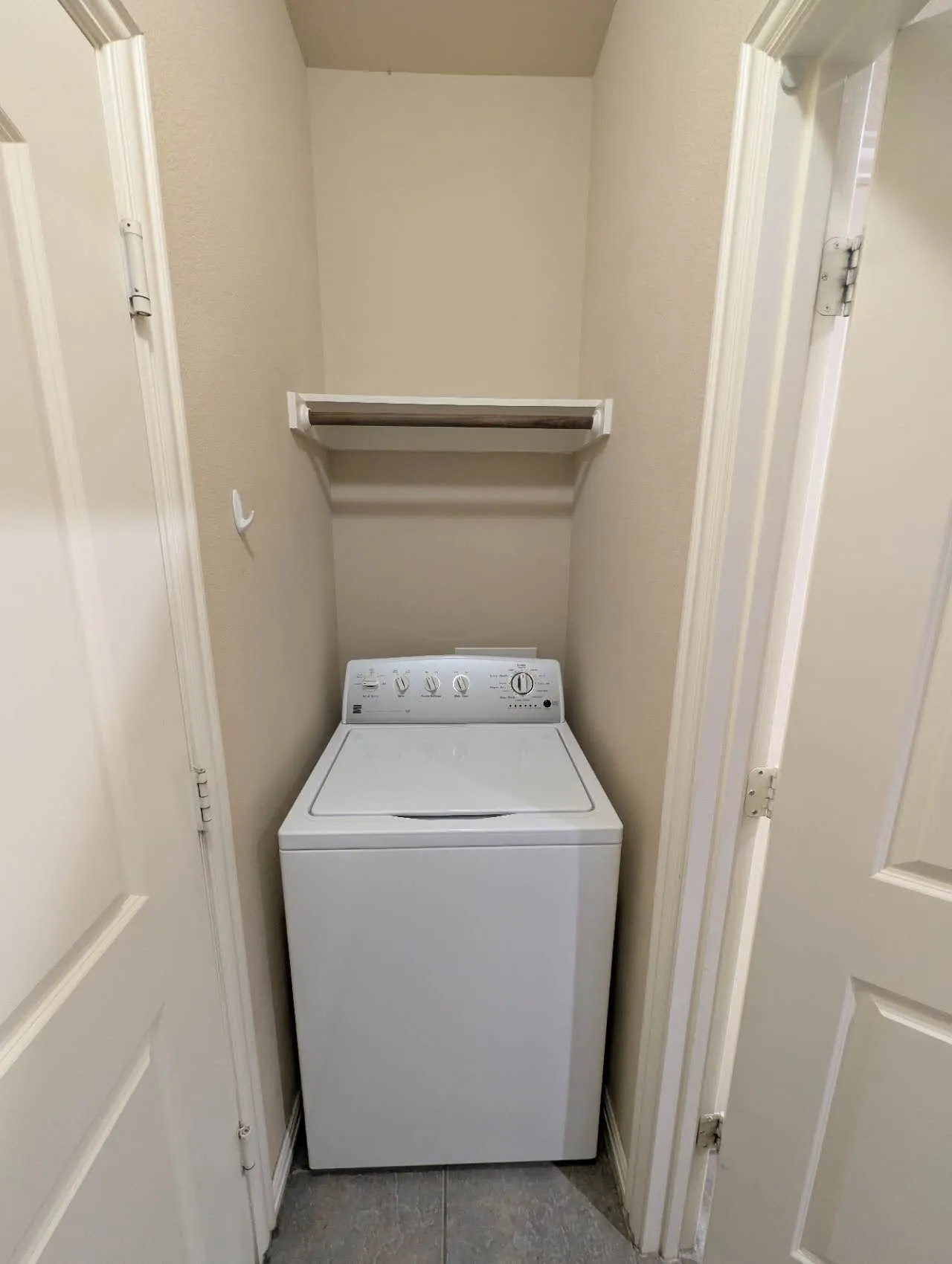 Single Family Residence For Rent in Collin County , 4666 Perthshire Court, Plano, Texas 75024, 3 Bedroom, 3 Bathroom, 2 Garage spaces, 1,634 Sqft, built in 2013, mls#21396222, Real Estate Agent in Plano, Homes For Rent in Collin county, Homes For Rent in Plano, Realtor in Plano Texas, Real Estate Brokerage Independent Realty Texas, Luminita Cordes Realtor