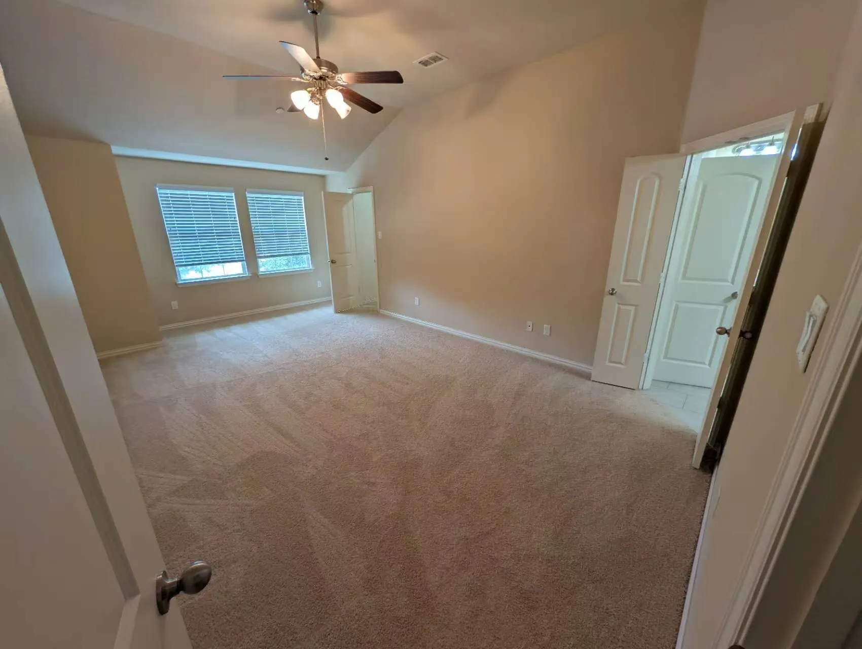 Single Family Residence For Rent in Collin County , 4666 Perthshire Court, Plano, Texas 75024, 3 Bedroom, 3 Bathroom, 2 Garage spaces, 1,634 Sqft, built in 2013, mls#21396222, Real Estate Agent in Plano, Homes For Rent in Collin county, Homes For Rent in Plano, Realtor in Plano Texas, Real Estate Brokerage Independent Realty Texas, Luminita Cordes Realtor