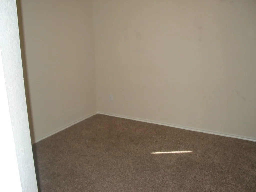 Single Family Residence For Rent in Tarrant County , 14013 Firebush Lane, Fort Worth, Texas 76052, 3 Bedroom, 2 Bathroom, 2 Garage spaces, 1,520 Sqft, built in 2006, mls#21396906, Real Estate Agent in Fort Worth, Homes For Rent in Tarrant county, Homes For Rent in Fort Worth, Realtor in Fort Worth Texas, Real Estate Brokerage Independent Realty Texas, Luminita Cordes Realtor