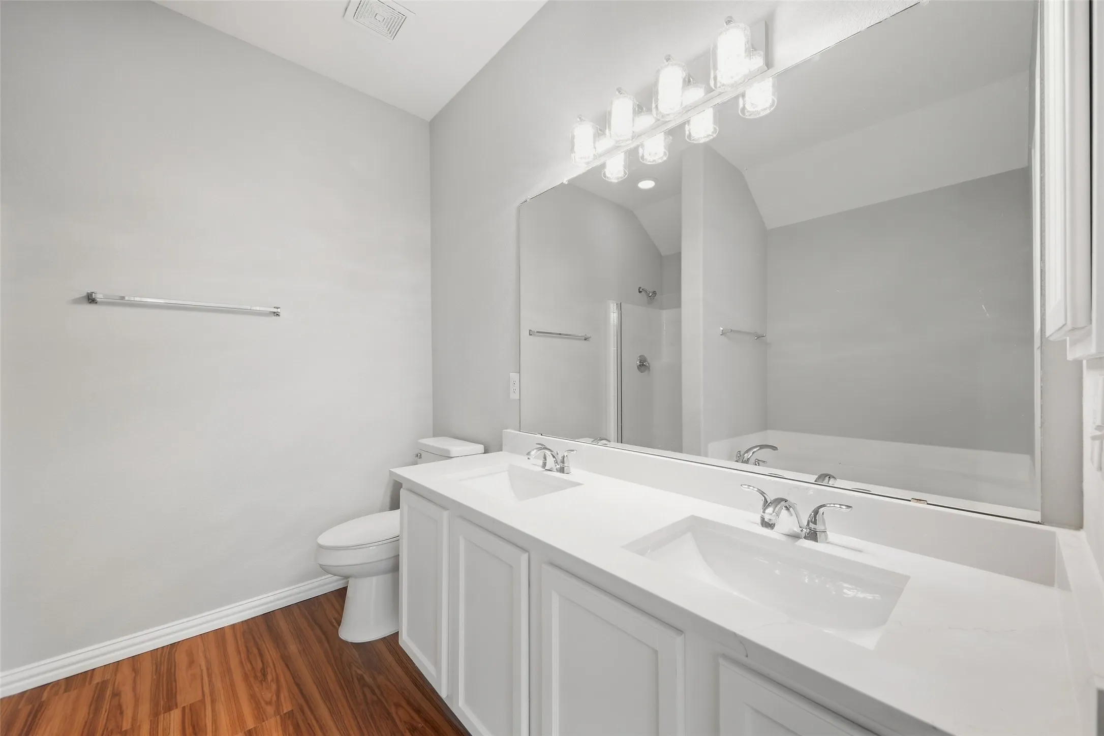 Master suite