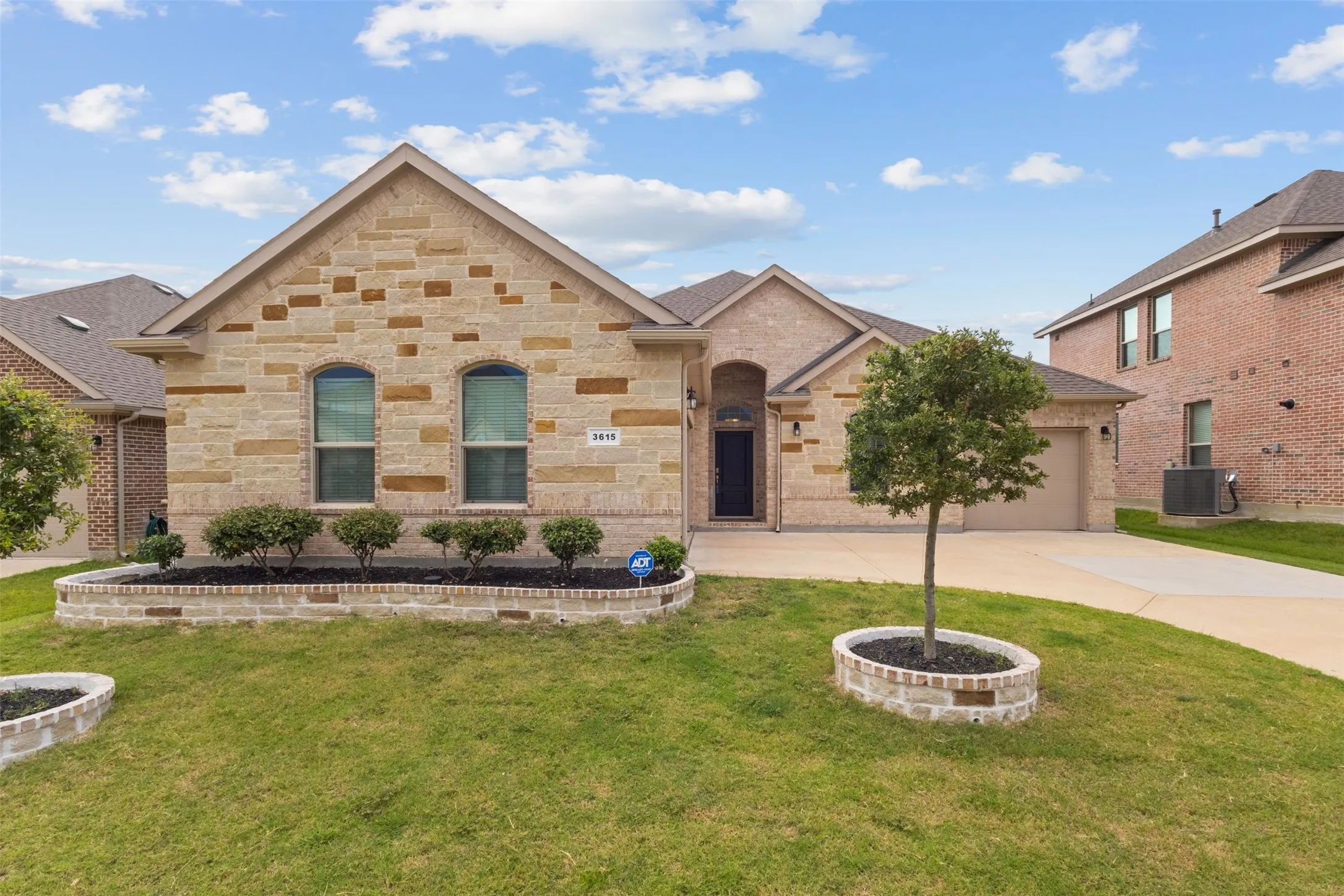 Single Family Residence For Sale in Ellis County , 3615 Orchard Street, Grand Prairie, Texas 76065, 4 Bedroom, 2 Bathroom, 3 Garage spaces, 2,285 Sqft, built in 2022, mls#21396588, Real Estate Agent in Grand Prairie, Homes For Sale in Ellis county, Homes For Sale in Grand Prairie, Realtor in Grand Prairie Texas, Real Estate Brokerage Independent Realty Texas, Luminita Cordes Realtor