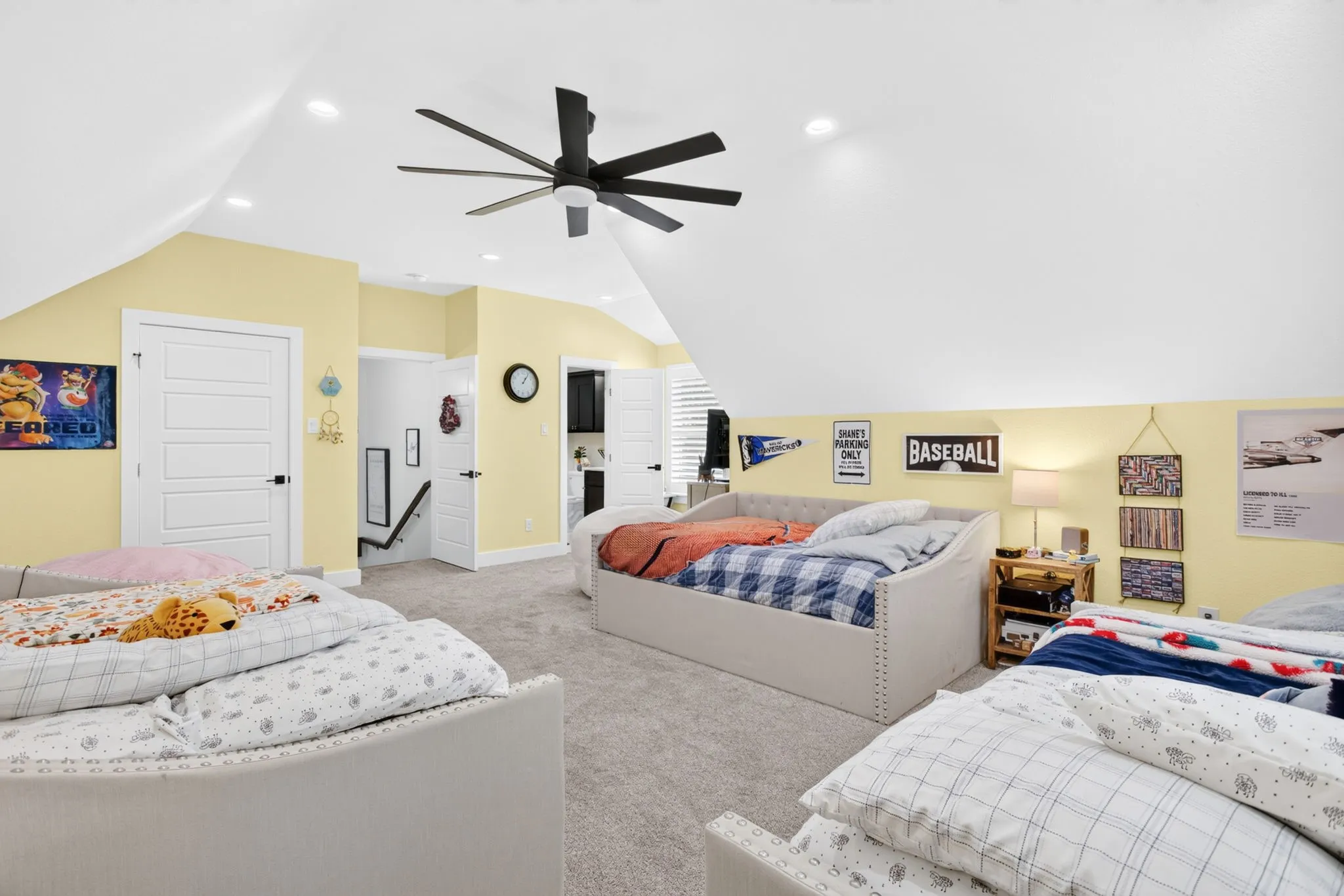Single Family Residence For Sale in Johnson County , 4072 County Road 711d, Cleburne, Texas 76031, 5 Bedroom, 4 Bathroom, 2 Garage spaces, 3,431 Sqft, built in 2023, mls#21392059, Real Estate Agent in Cleburne, Homes For Sale in Johnson county, Homes For Sale in Cleburne, Realtor in Cleburne Texas, Real Estate Brokerage Independent Realty Texas, Luminita Cordes Realtor