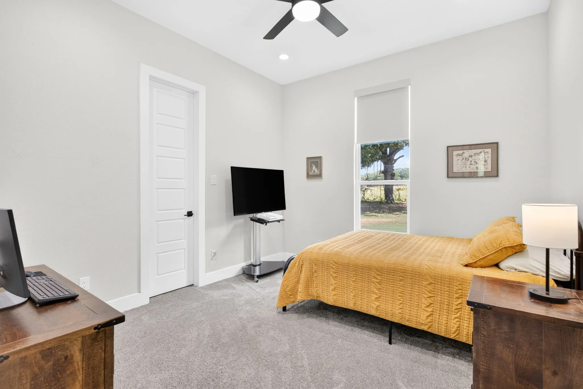 Single Family Residence For Sale in Johnson County , 4072 County Road 711d, Cleburne, Texas 76031, 5 Bedroom, 4 Bathroom, 2 Garage spaces, 3,431 Sqft, built in 2023, mls#21392059, Real Estate Agent in Cleburne, Homes For Sale in Johnson county, Homes For Sale in Cleburne, Realtor in Cleburne Texas, Real Estate Brokerage Independent Realty Texas, Luminita Cordes Realtor