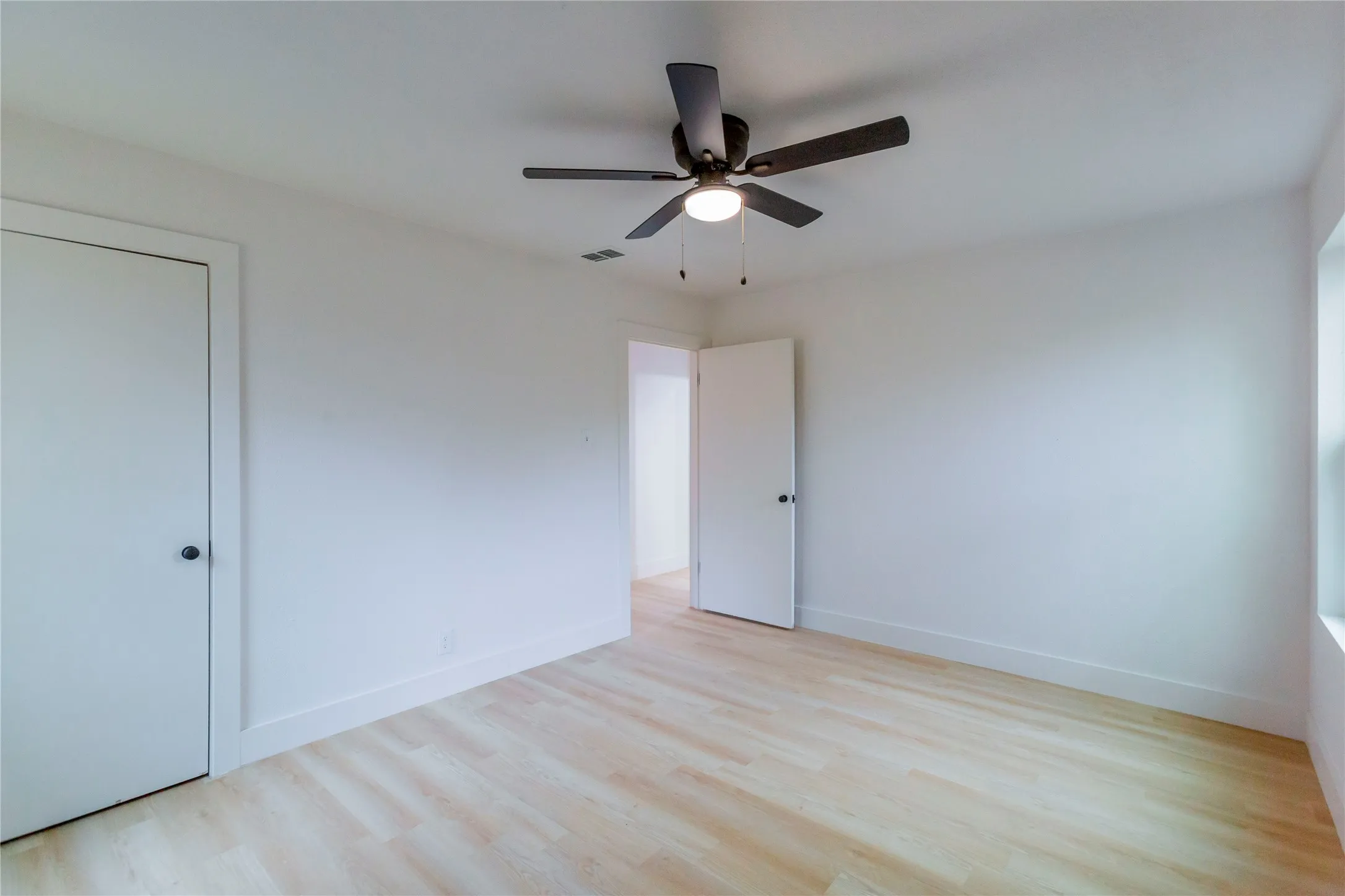 Single Family Residence For Sale in Taylor County , 1225 S Jefferson Drive, Abilene, Texas 79605, 4 Bedroom, 2 Bathroom, Garage spaces, 1,760 Sqft, built in 1953, mls#21396511, Real Estate Agent in Abilene, Homes For Sale in Taylor county, Homes For Sale in Abilene, Realtor in Abilene Texas, Real Estate Brokerage Independent Realty Texas, Luminita Cordes Realtor