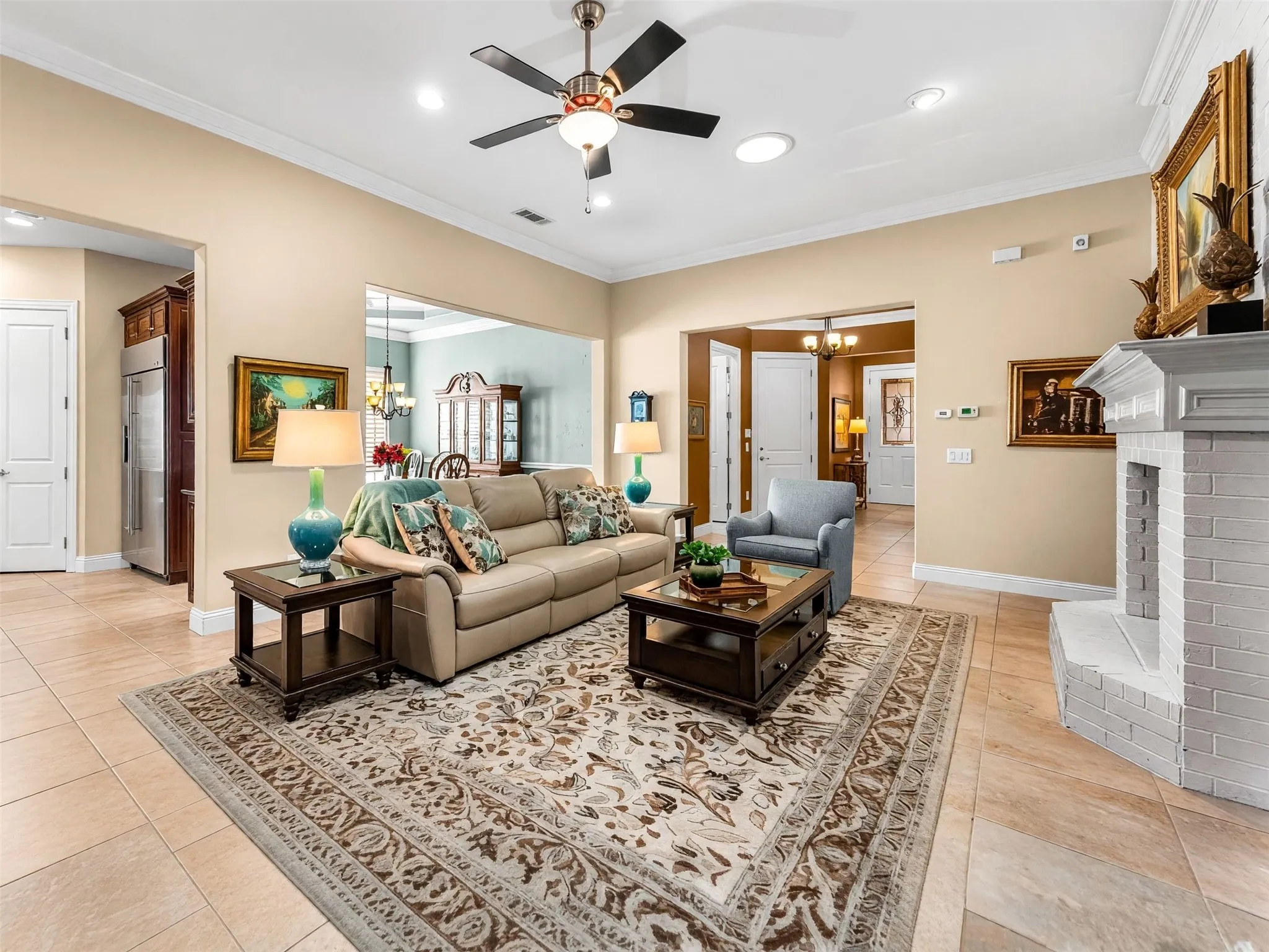 Single Family Residence For Sale in Denton County , 7122 Lake Mead Court, Frisco, Texas 75036, 3 Bedroom, 3 Bathroom, 3 Garage spaces, 3,010 Sqft, built in 2007, mls#21393637, Real Estate Agent in Frisco, Homes For Sale in Denton county, Homes For Sale in Frisco, Realtor in Frisco Texas, Real Estate Brokerage Independent Realty Texas, Luminita Cordes Realtor