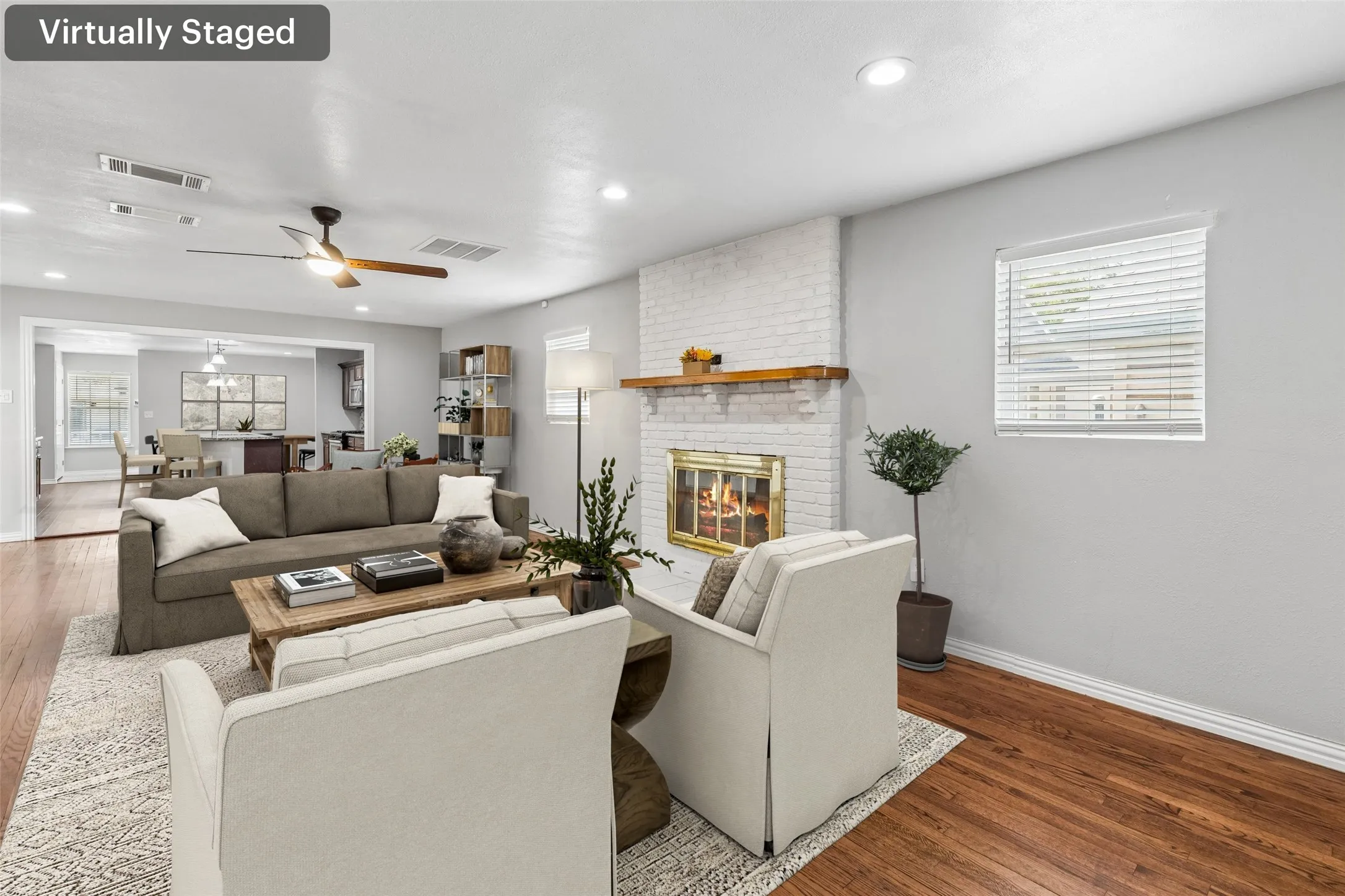 Single Family Residence For Sale in Dallas County , 4227 Shelley Boulevard, Dallas, Texas 75211, 4 Bedroom, 2 Bathroom, 2 Garage spaces, 2,048 Sqft, built in 1948, mls#21394239, Real Estate Agent in Dallas, Homes For Sale in Dallas county, Homes For Sale in Dallas, Realtor in Dallas Texas, Real Estate Brokerage Independent Realty Texas, Luminita Cordes Realtor
