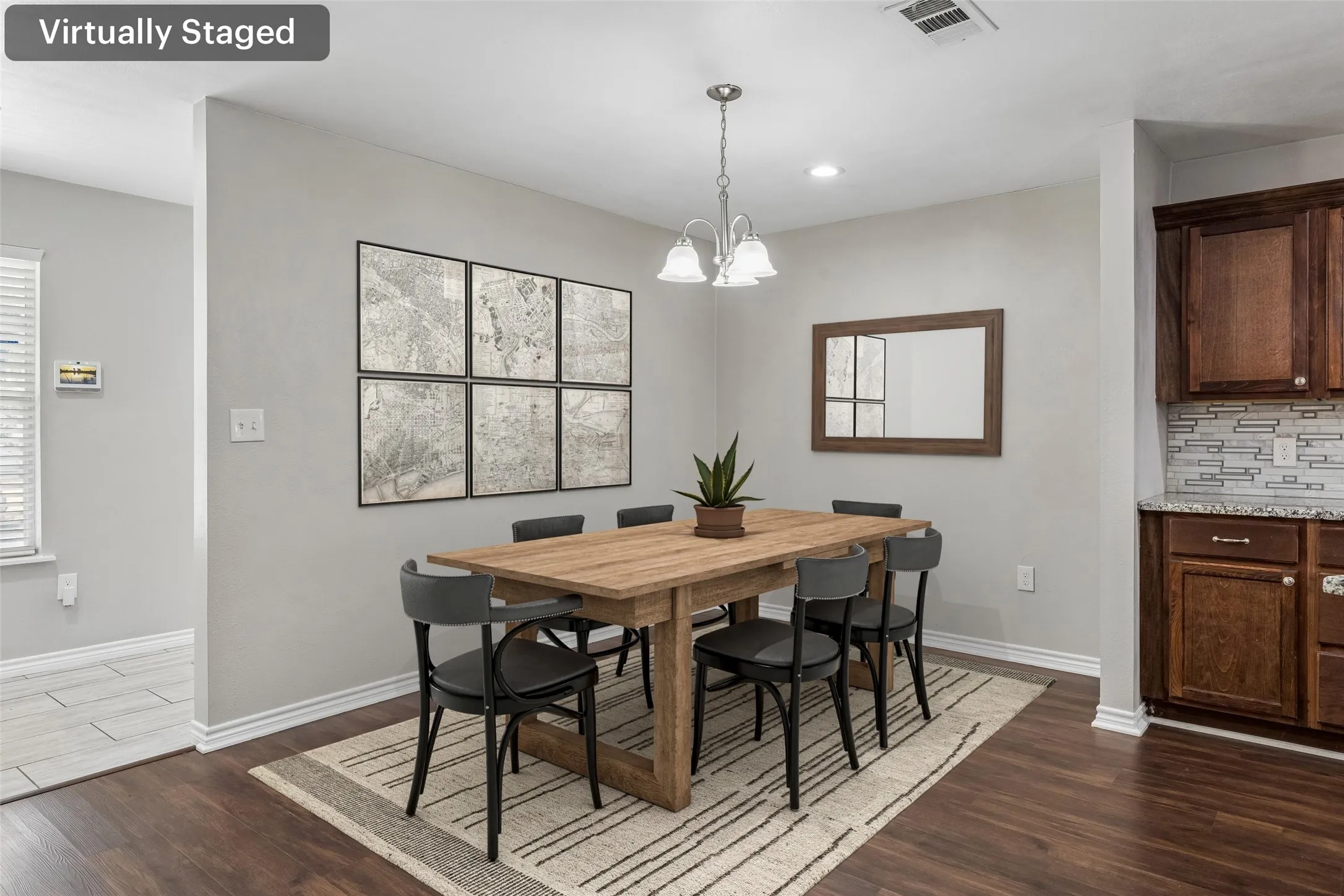 Single Family Residence For Sale in Dallas County , 4227 Shelley Boulevard, Dallas, Texas 75211, 4 Bedroom, 2 Bathroom, 2 Garage spaces, 2,048 Sqft, built in 1948, mls#21394239, Real Estate Agent in Dallas, Homes For Sale in Dallas county, Homes For Sale in Dallas, Realtor in Dallas Texas, Real Estate Brokerage Independent Realty Texas, Luminita Cordes Realtor