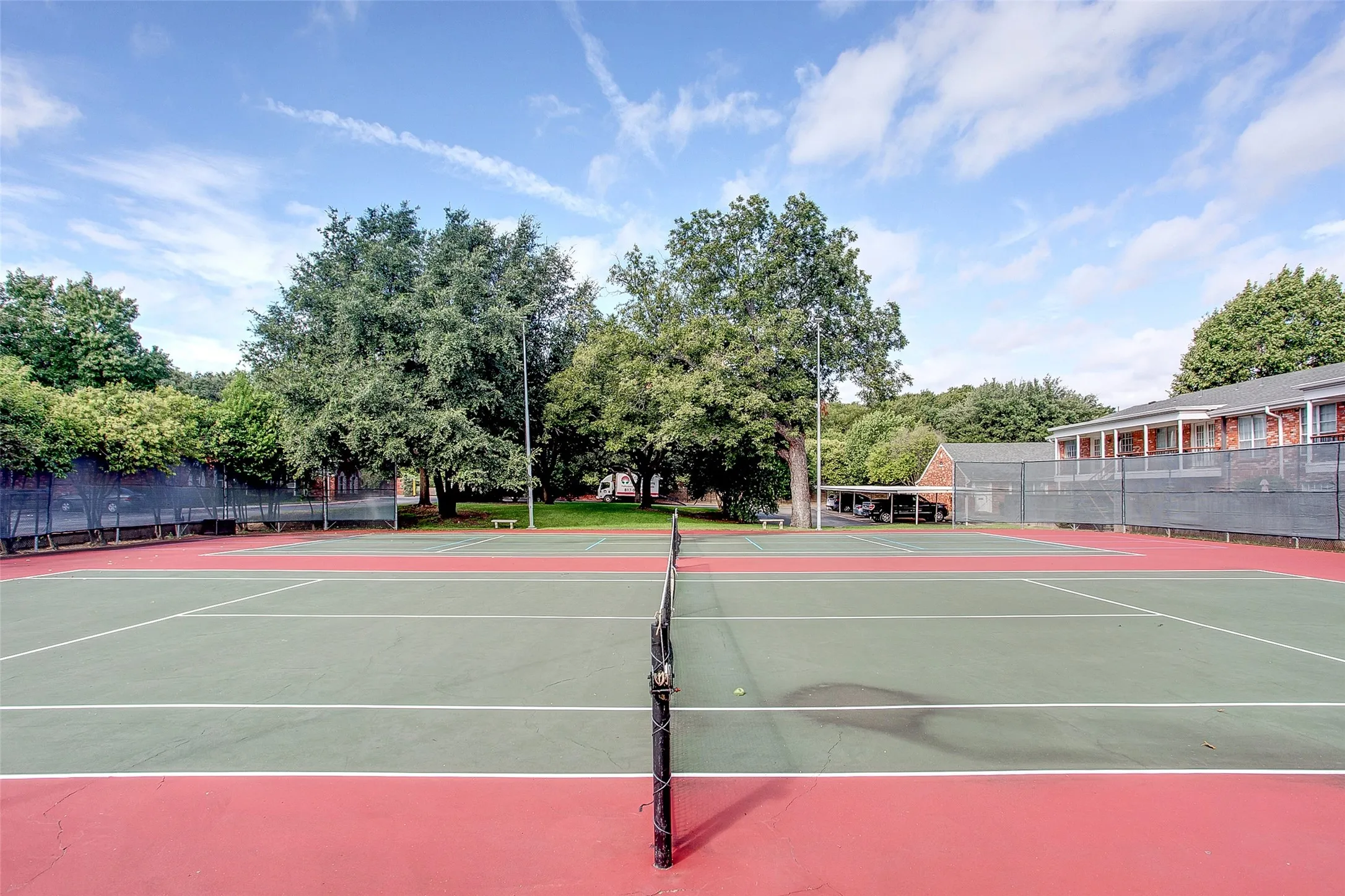 Condominium For Sale in Tarrant County , 1205 Roaring Springs Road 1205, Fort Worth, Texas 76114, 1 Bedroom, 1 Bathroom, Garage spaces, 908 Sqft, built in 1970, mls#21396740, Real Estate Agent in Fort Worth, Homes For Sale in Tarrant county, Homes For Sale in Fort Worth, Realtor in Fort Worth Texas, Real Estate Brokerage Independent Realty Texas, Luminita Cordes Realtor