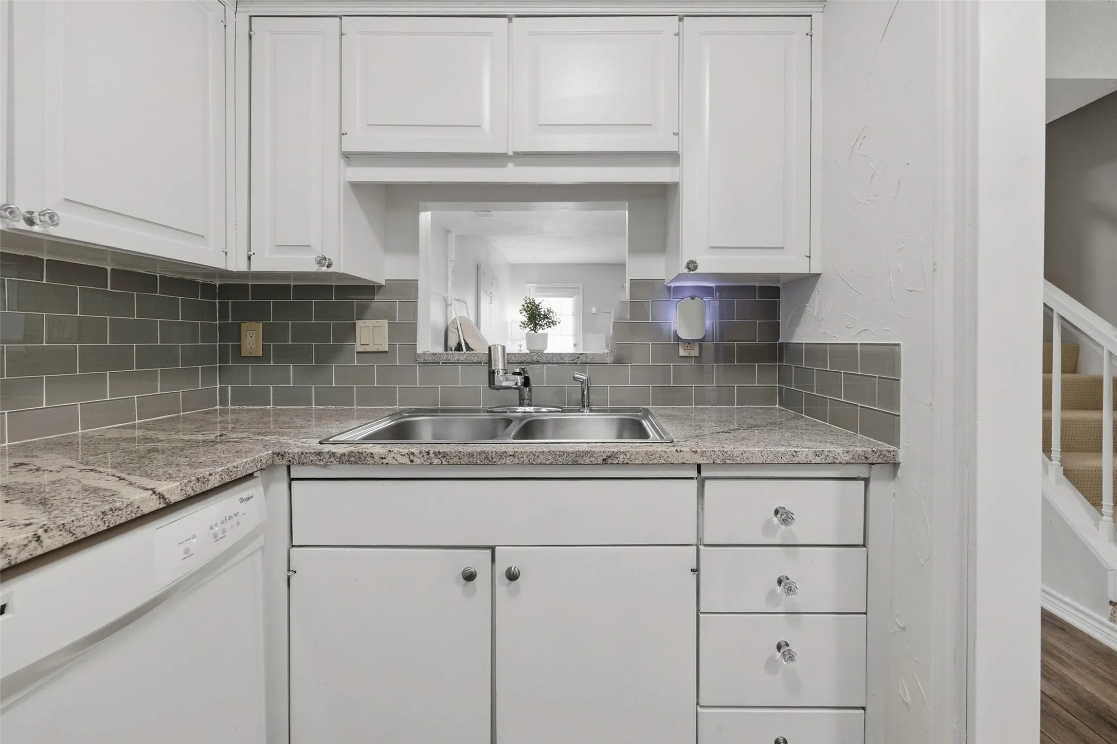 Condominium For Sale in Tarrant County , 1205 Roaring Springs Road 1205, Fort Worth, Texas 76114, 1 Bedroom, 1 Bathroom, Garage spaces, 908 Sqft, built in 1970, mls#21396740, Real Estate Agent in Fort Worth, Homes For Sale in Tarrant county, Homes For Sale in Fort Worth, Realtor in Fort Worth Texas, Real Estate Brokerage Independent Realty Texas, Luminita Cordes Realtor