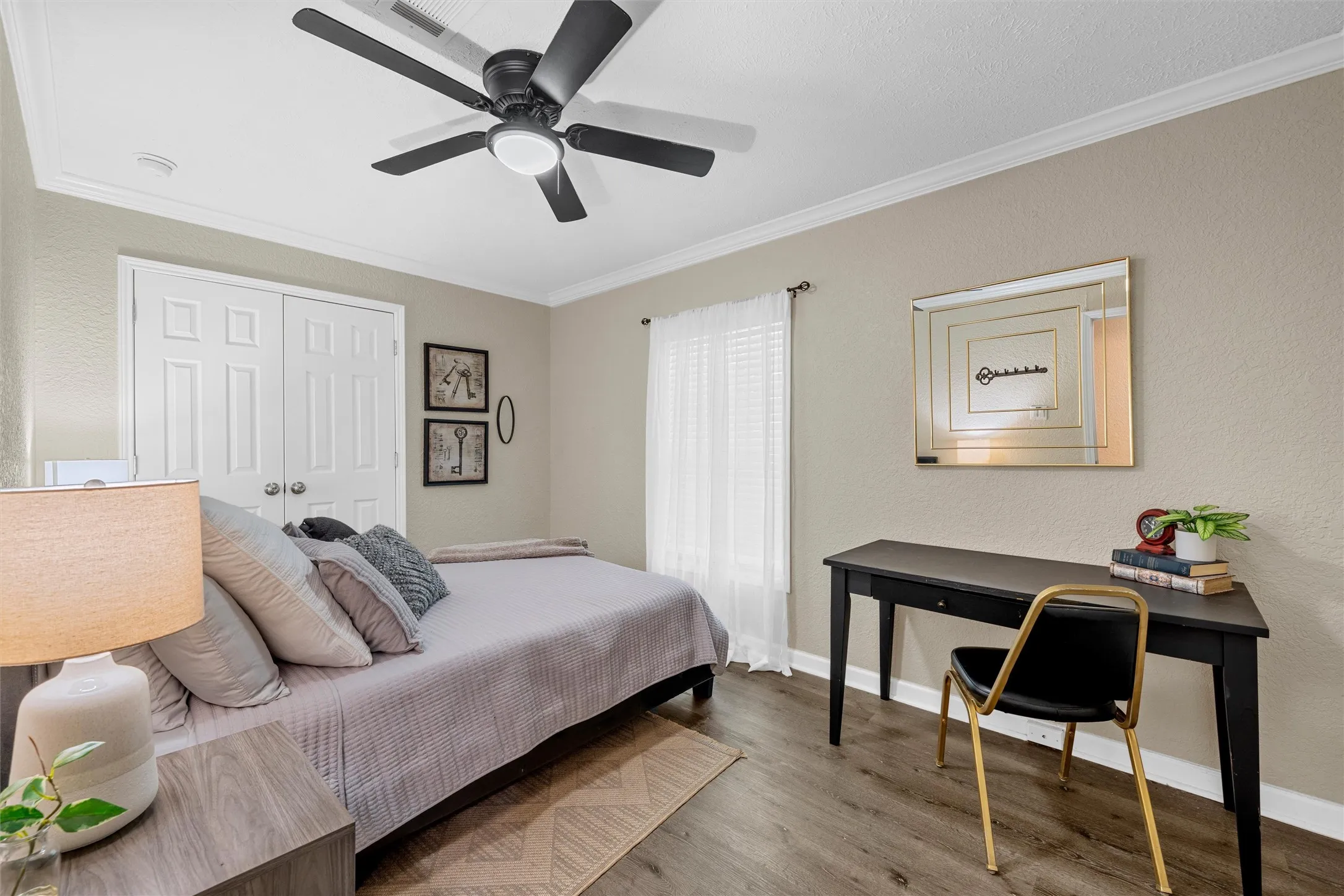 Single Family Residence For Sale in Mc Lennan County , 2220 S 2nd Street, Waco, Texas 76706, 4 Bedroom, 4 Bathroom, 1 Garage spaces, 1,728 Sqft, built in 2004, mls#21396532, Real Estate Agent in Waco, Homes For Sale in Mc Lennan county, Homes For Sale in Waco, Realtor in Waco Texas, Real Estate Brokerage Independent Realty Texas, Luminita Cordes Realtor