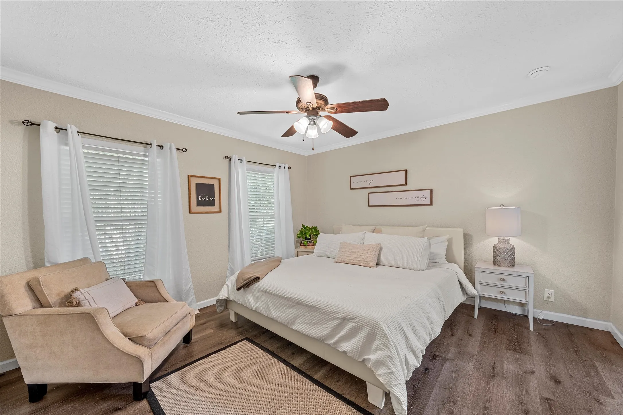 Single Family Residence For Sale in Mc Lennan County , 2220 S 2nd Street, Waco, Texas 76706, 4 Bedroom, 4 Bathroom, 1 Garage spaces, 1,728 Sqft, built in 2004, mls#21396532, Real Estate Agent in Waco, Homes For Sale in Mc Lennan county, Homes For Sale in Waco, Realtor in Waco Texas, Real Estate Brokerage Independent Realty Texas, Luminita Cordes Realtor