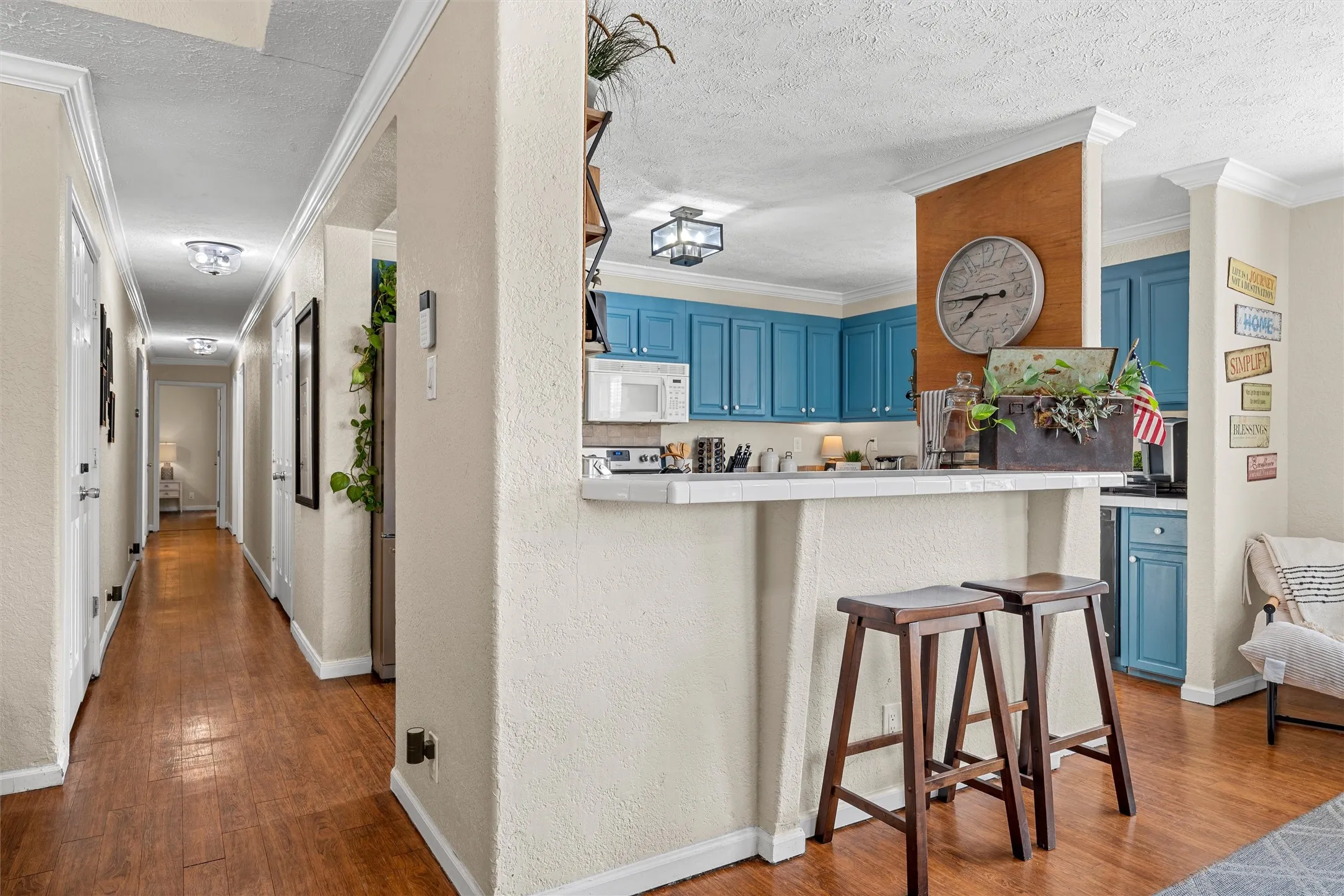 Single Family Residence For Sale in Mc Lennan County , 2220 S 2nd Street, Waco, Texas 76706, 4 Bedroom, 4 Bathroom, 1 Garage spaces, 1,728 Sqft, built in 2004, mls#21396532, Real Estate Agent in Waco, Homes For Sale in Mc Lennan county, Homes For Sale in Waco, Realtor in Waco Texas, Real Estate Brokerage Independent Realty Texas, Luminita Cordes Realtor