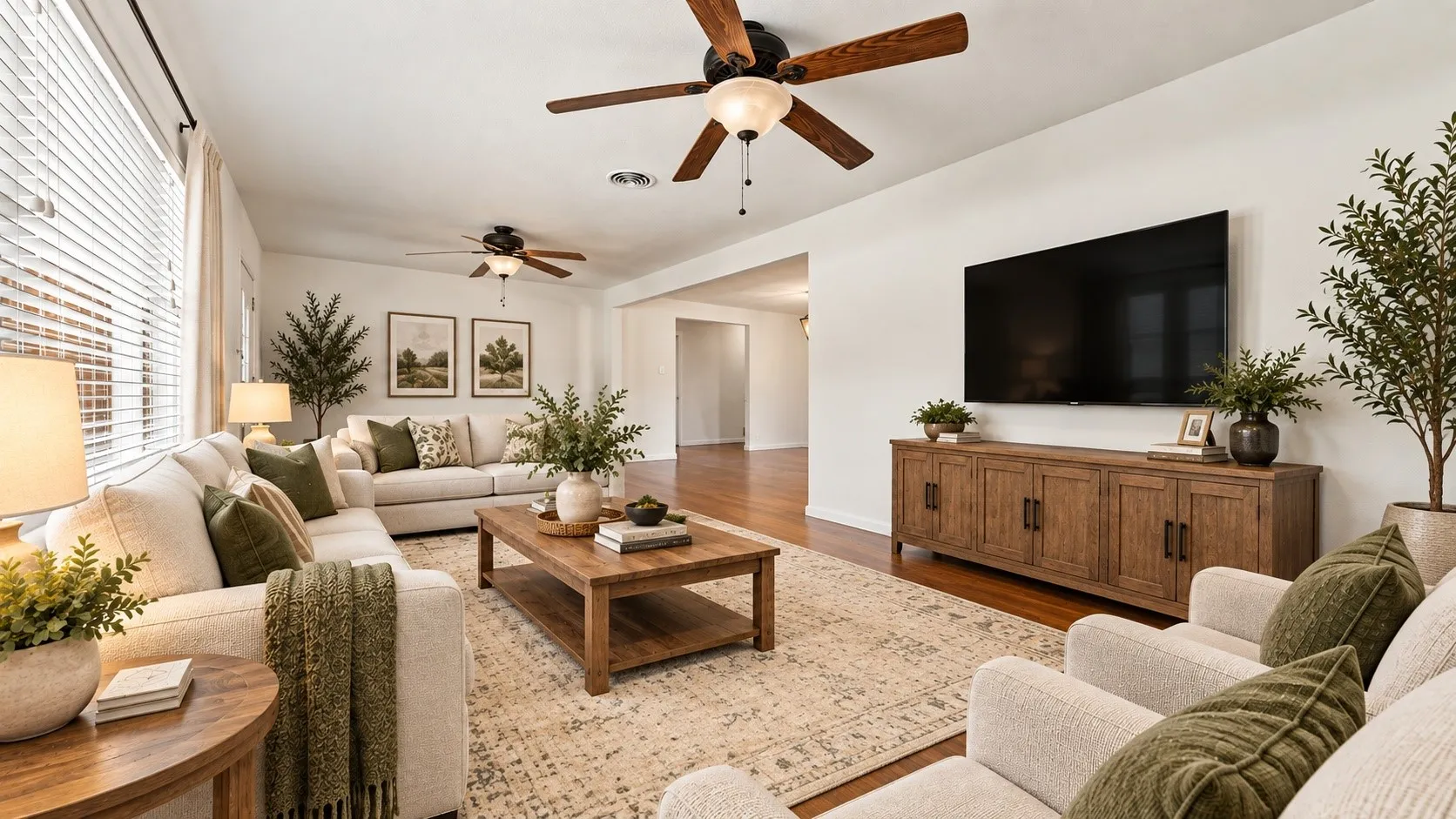 Single Family Residence For Rent in Tarrant County , 5412 Palmer Drive, Haltom City, Texas 76117, 3 Bedroom, 2 Bathroom, 2 Garage spaces, 1,456 Sqft, built in 1957, mls#21396870, Real Estate Agent in Haltom City, Homes For Rent in Tarrant county, Homes For Rent in Haltom City, Realtor in Haltom City Texas, Real Estate Brokerage Independent Realty Texas, Luminita Cordes Realtor