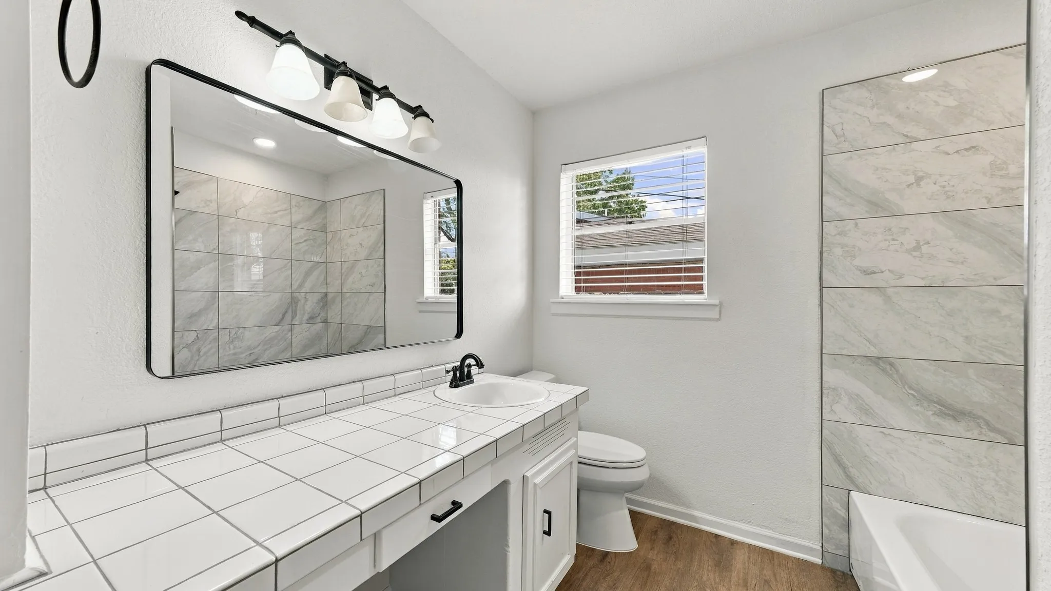 Single Family Residence For Rent in Tarrant County , 5412 Palmer Drive, Haltom City, Texas 76117, 3 Bedroom, 2 Bathroom, 2 Garage spaces, 1,456 Sqft, built in 1957, mls#21396870, Real Estate Agent in Haltom City, Homes For Rent in Tarrant county, Homes For Rent in Haltom City, Realtor in Haltom City Texas, Real Estate Brokerage Independent Realty Texas, Luminita Cordes Realtor