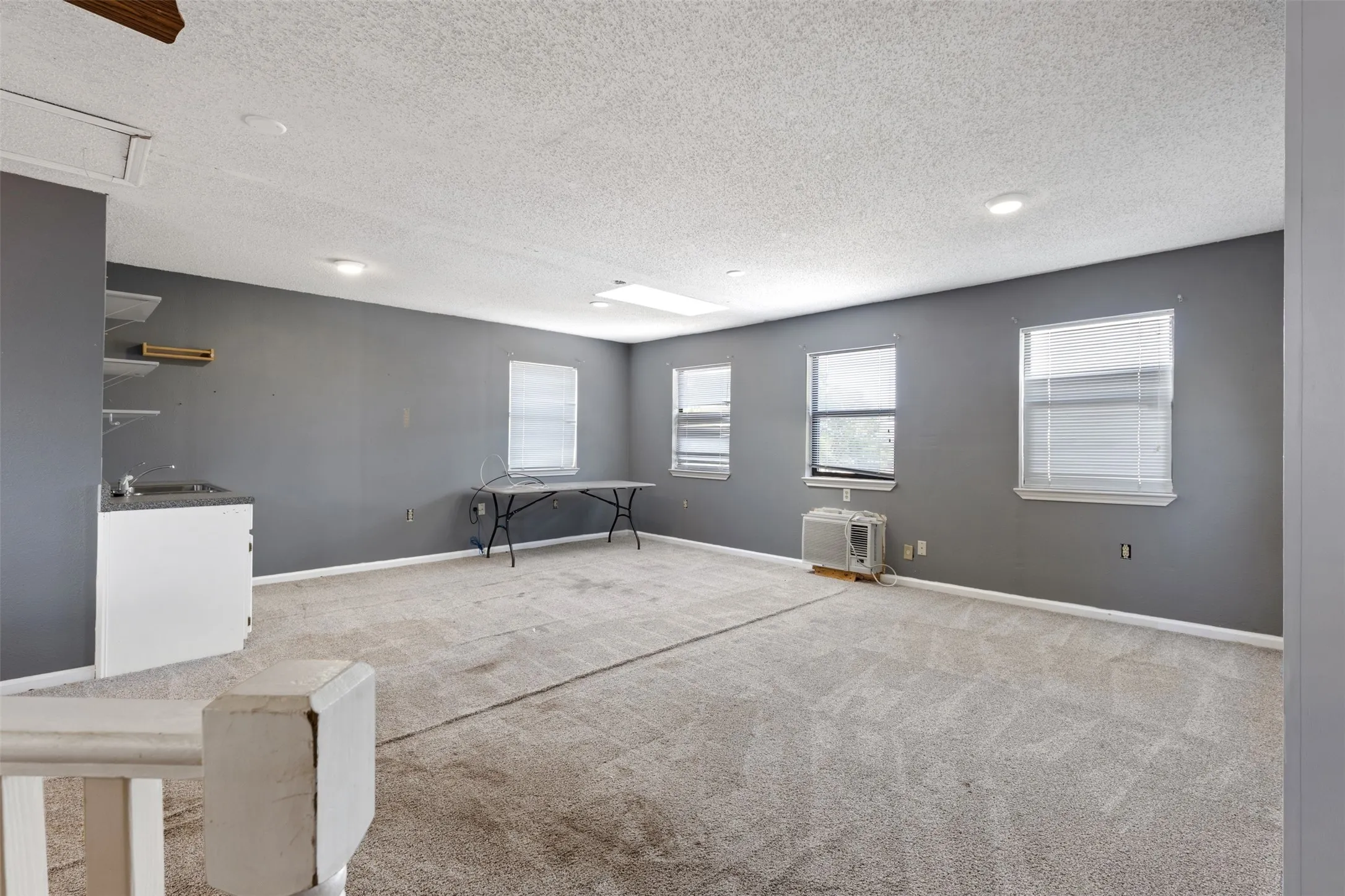 Single Family Residence For Sale in Collin County , 703 Spring Brook Drive, Allen, Texas 75002, 4 Bedroom, 3 Bathroom, 2 Garage spaces, 2,527 Sqft, built in 1981, mls#21395266, Real Estate Agent in Allen, Homes For Sale in Collin county, Homes For Sale in Allen, Realtor in Allen Texas, Real Estate Brokerage Independent Realty Texas, Luminita Cordes Realtor