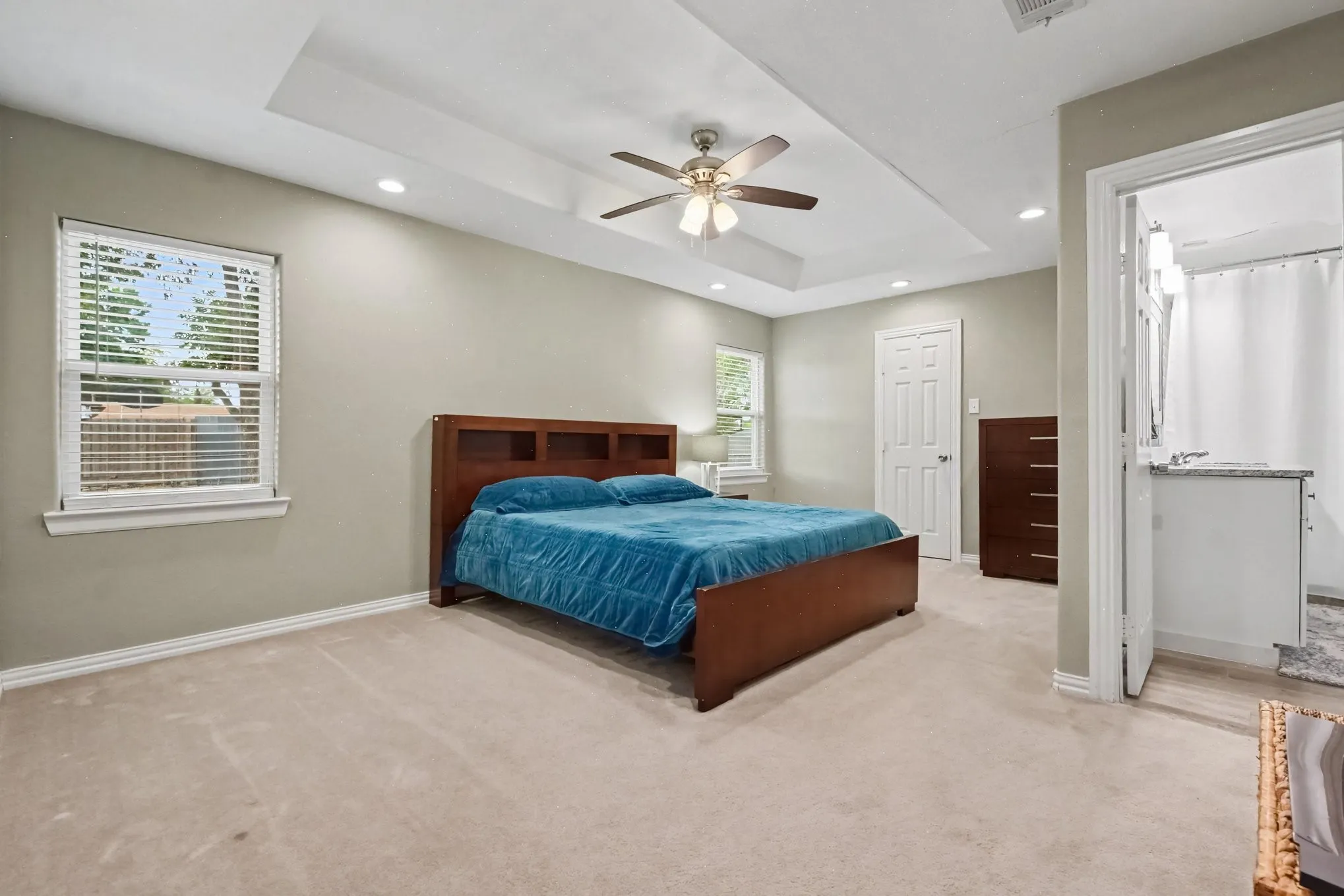 Single Family Residence For Sale in Dallas County , 2314 Healey Drive, Dallas, Texas 75228, 3 Bedroom, 2 Bathroom, Garage spaces, 1,488 Sqft, built in 1954, mls#21395164, Real Estate Agent in Dallas, Homes For Sale in Dallas county, Homes For Sale in Dallas, Realtor in Dallas Texas, Real Estate Brokerage Independent Realty Texas, Luminita Cordes Realtor
