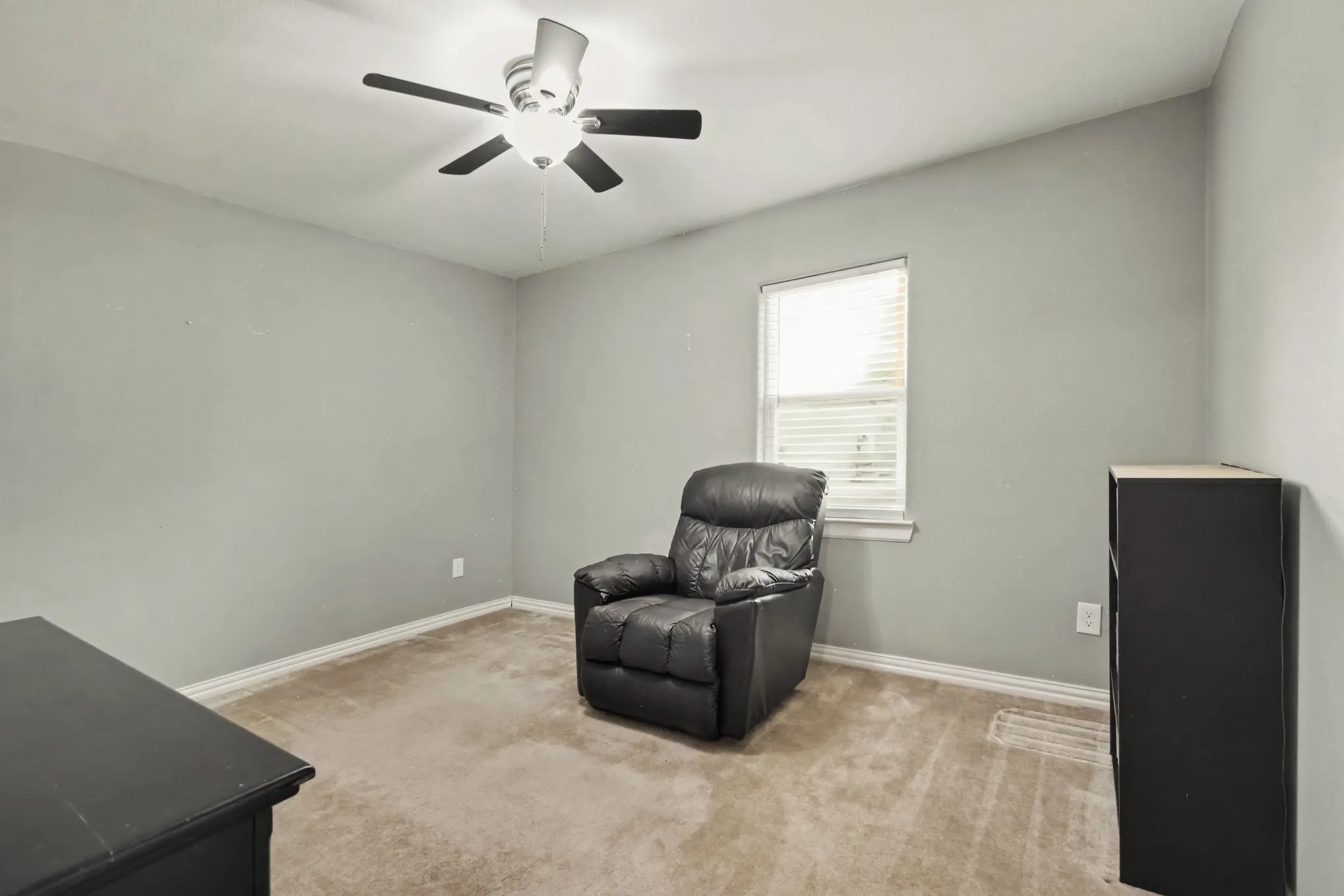 Single Family Residence For Sale in Dallas County , 2314 Healey Drive, Dallas, Texas 75228, 3 Bedroom, 2 Bathroom, Garage spaces, 1,488 Sqft, built in 1954, mls#21395164, Real Estate Agent in Dallas, Homes For Sale in Dallas county, Homes For Sale in Dallas, Realtor in Dallas Texas, Real Estate Brokerage Independent Realty Texas, Luminita Cordes Realtor