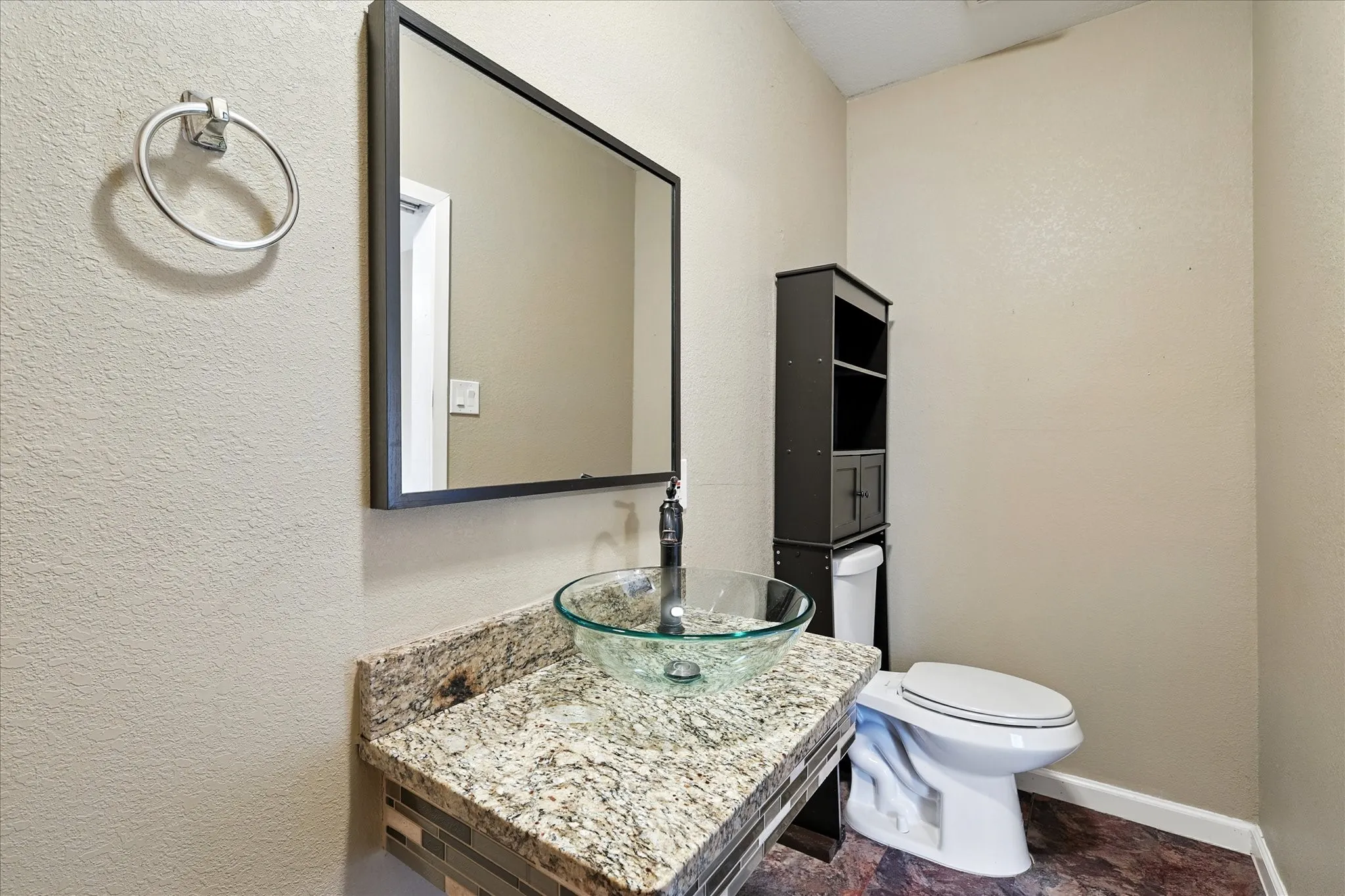 Single Family Residence For Sale in Collin County , 7243 Ash Street, Frisco, Texas 75034, 3 Bedroom, 2 Bathroom, Garage spaces, 1,277 Sqft, built in 1961, mls#21396972, Real Estate Agent in Frisco, Homes For Sale in Collin county, Homes For Sale in Frisco, Realtor in Frisco Texas, Real Estate Brokerage Independent Realty Texas, Luminita Cordes Realtor