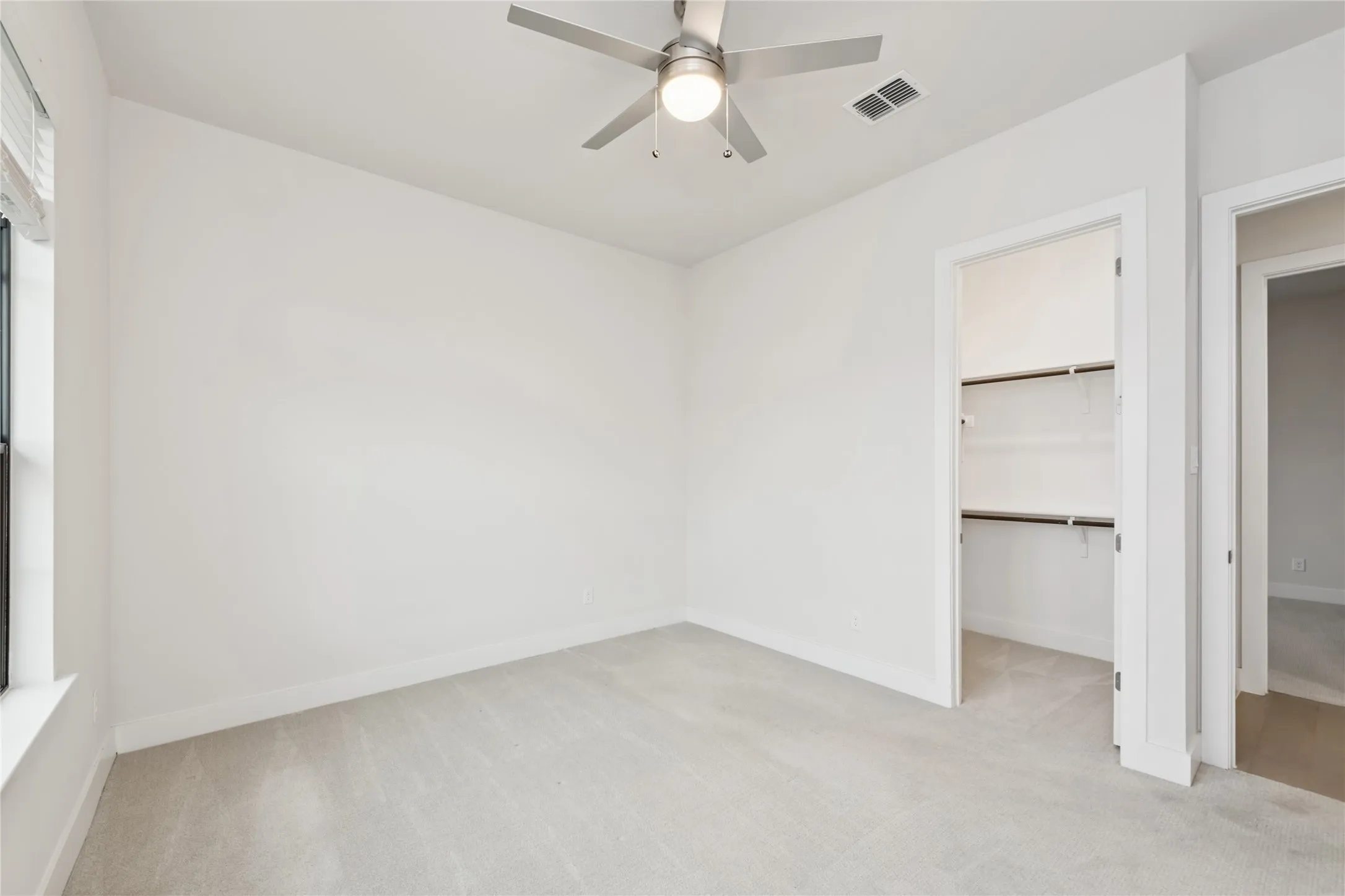 Single Family Residence For Rent in Collin County , 1420 Meziere Sky Drive, Wylie, Texas 75098, 4 Bedroom, 4 Bathroom, 3 Garage spaces, 3,428 Sqft, built in 2022, mls#21396982, Real Estate Agent in Wylie, Homes For Rent in Collin county, Homes For Rent in Wylie, Realtor in Wylie Texas, Real Estate Brokerage Independent Realty Texas, Luminita Cordes Realtor