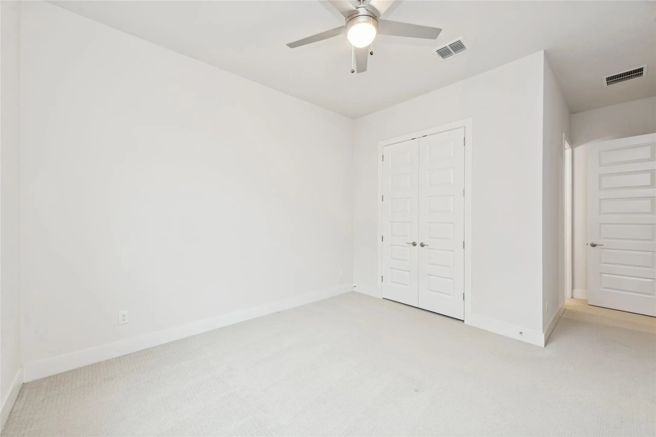 Single Family Residence For Rent in Collin County , 1420 Meziere Sky Drive, Wylie, Texas 75098, 4 Bedroom, 4 Bathroom, 3 Garage spaces, 3,428 Sqft, built in 2022, mls#21396982, Real Estate Agent in Wylie, Homes For Rent in Collin county, Homes For Rent in Wylie, Realtor in Wylie Texas, Real Estate Brokerage Independent Realty Texas, Luminita Cordes Realtor