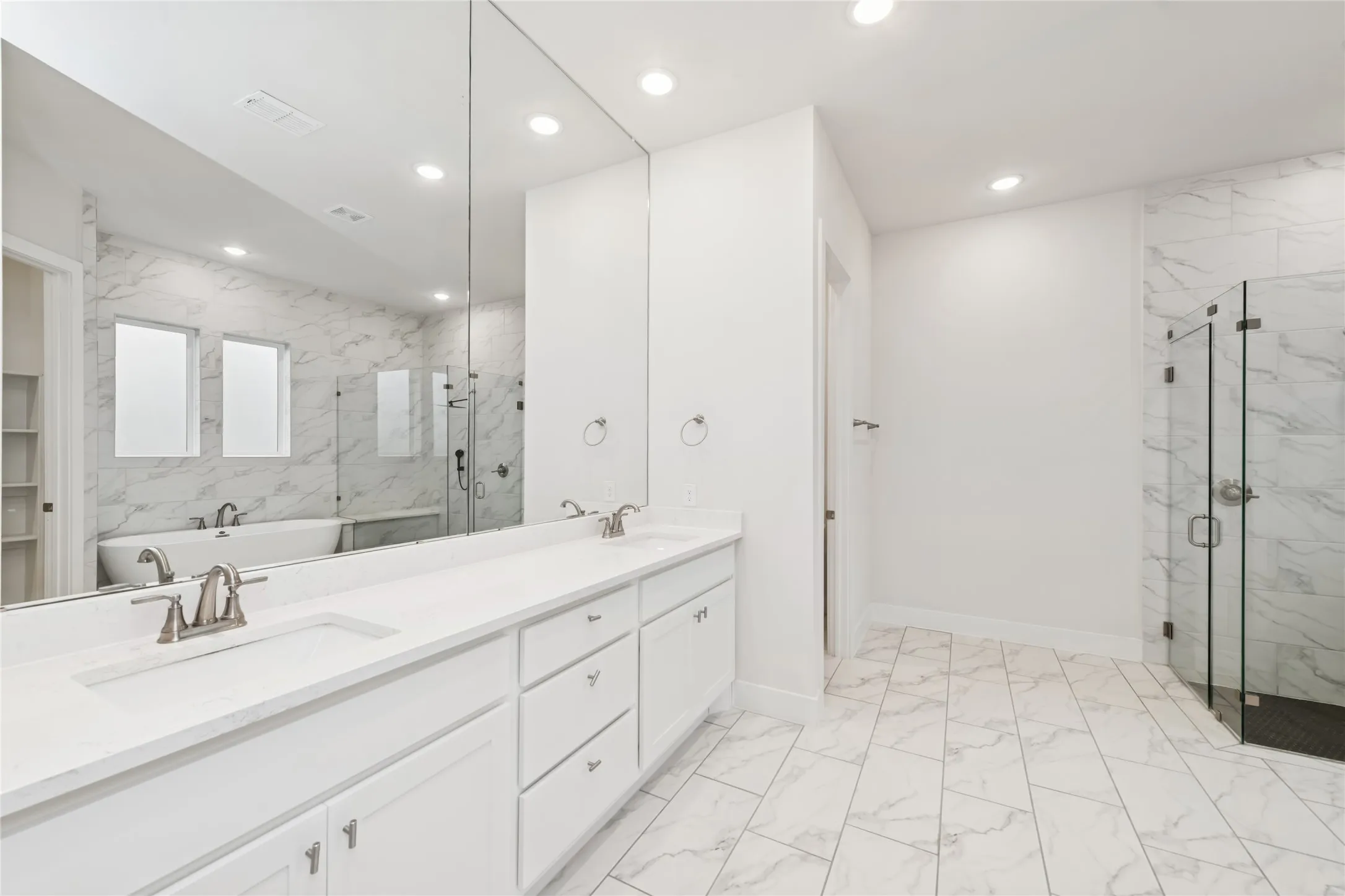 Single Family Residence For Rent in Collin County , 1420 Meziere Sky Drive, Wylie, Texas 75098, 4 Bedroom, 4 Bathroom, 3 Garage spaces, 3,428 Sqft, built in 2022, mls#21396982, Real Estate Agent in Wylie, Homes For Rent in Collin county, Homes For Rent in Wylie, Realtor in Wylie Texas, Real Estate Brokerage Independent Realty Texas, Luminita Cordes Realtor