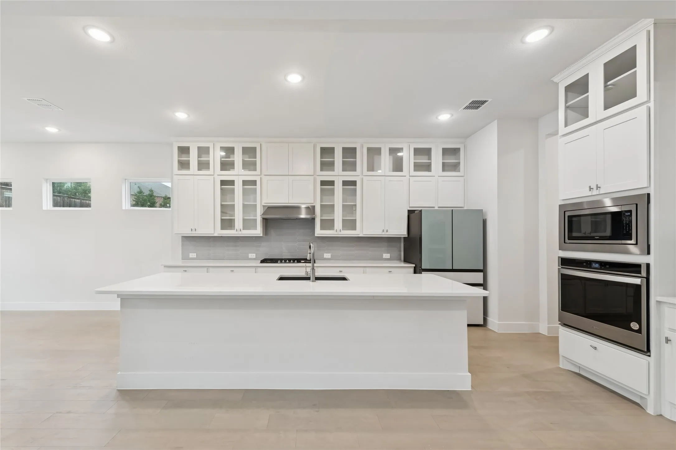 Single Family Residence For Rent in Collin County , 1420 Meziere Sky Drive, Wylie, Texas 75098, 4 Bedroom, 4 Bathroom, 3 Garage spaces, 3,428 Sqft, built in 2022, mls#21396982, Real Estate Agent in Wylie, Homes For Rent in Collin county, Homes For Rent in Wylie, Realtor in Wylie Texas, Real Estate Brokerage Independent Realty Texas, Luminita Cordes Realtor