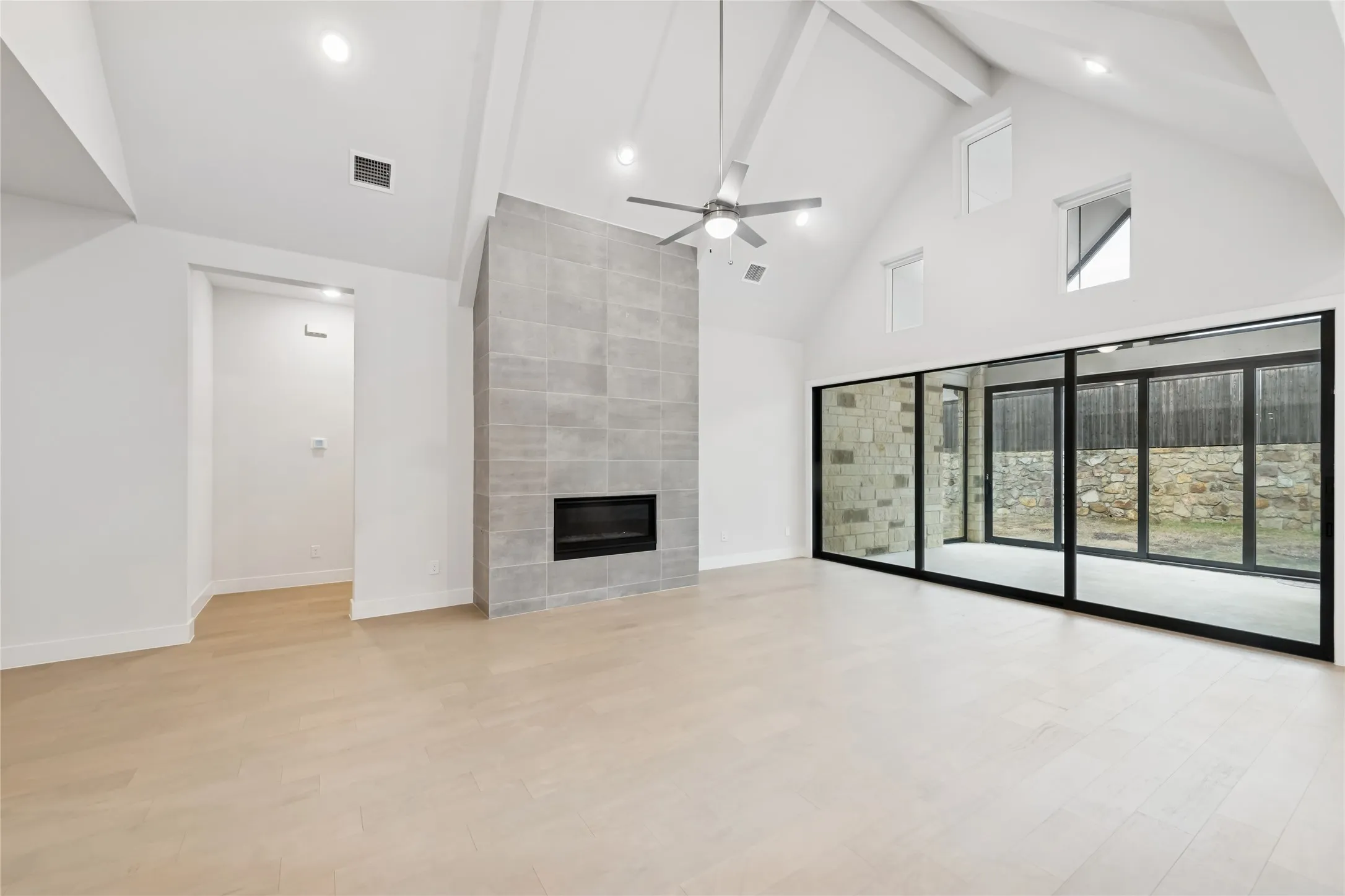 Single Family Residence For Rent in Collin County , 1420 Meziere Sky Drive, Wylie, Texas 75098, 4 Bedroom, 4 Bathroom, 3 Garage spaces, 3,428 Sqft, built in 2022, mls#21396982, Real Estate Agent in Wylie, Homes For Rent in Collin county, Homes For Rent in Wylie, Realtor in Wylie Texas, Real Estate Brokerage Independent Realty Texas, Luminita Cordes Realtor