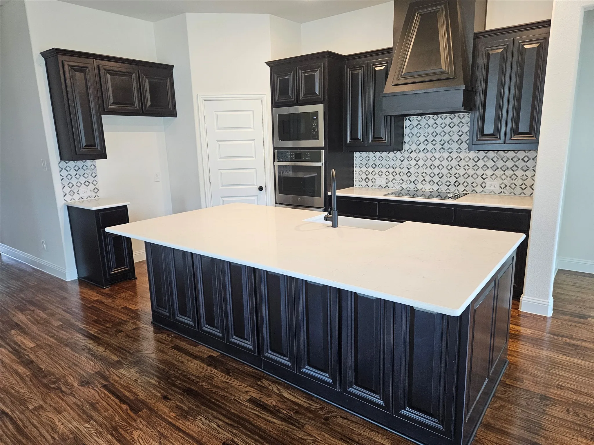 Single Family Residence For Sale in Grayson County , 3200 Windmill Road, Van Alstyne, Texas 75495, 4 Bedroom, 3 Bathroom, 6 Garage spaces, 2,843 Sqft, built in 2026, mls#21396984, Real Estate Agent in Van Alstyne, Homes For Sale in Grayson county, Homes For Sale in Van Alstyne, Realtor in Van Alstyne Texas, Real Estate Brokerage Independent Realty Texas, Luminita Cordes Realtor