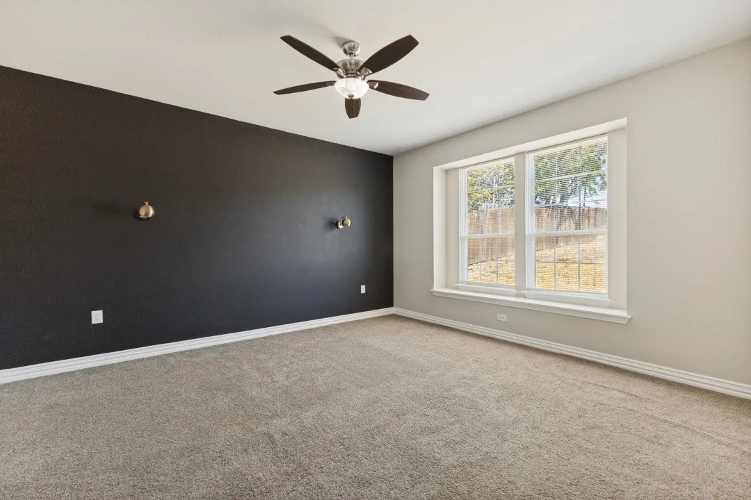 Single Family Residence For Sale in Dallas County , 612 S Moore Street, Dallas, Texas 75203, 3 Bedroom, 2 Bathroom, 2 Garage spaces, 1,506 Sqft, built in 2022, mls#21396966, Real Estate Agent in Dallas, Homes For Sale in Dallas county, Homes For Sale in Dallas, Realtor in Dallas Texas, Real Estate Brokerage Independent Realty Texas, Luminita Cordes Realtor
