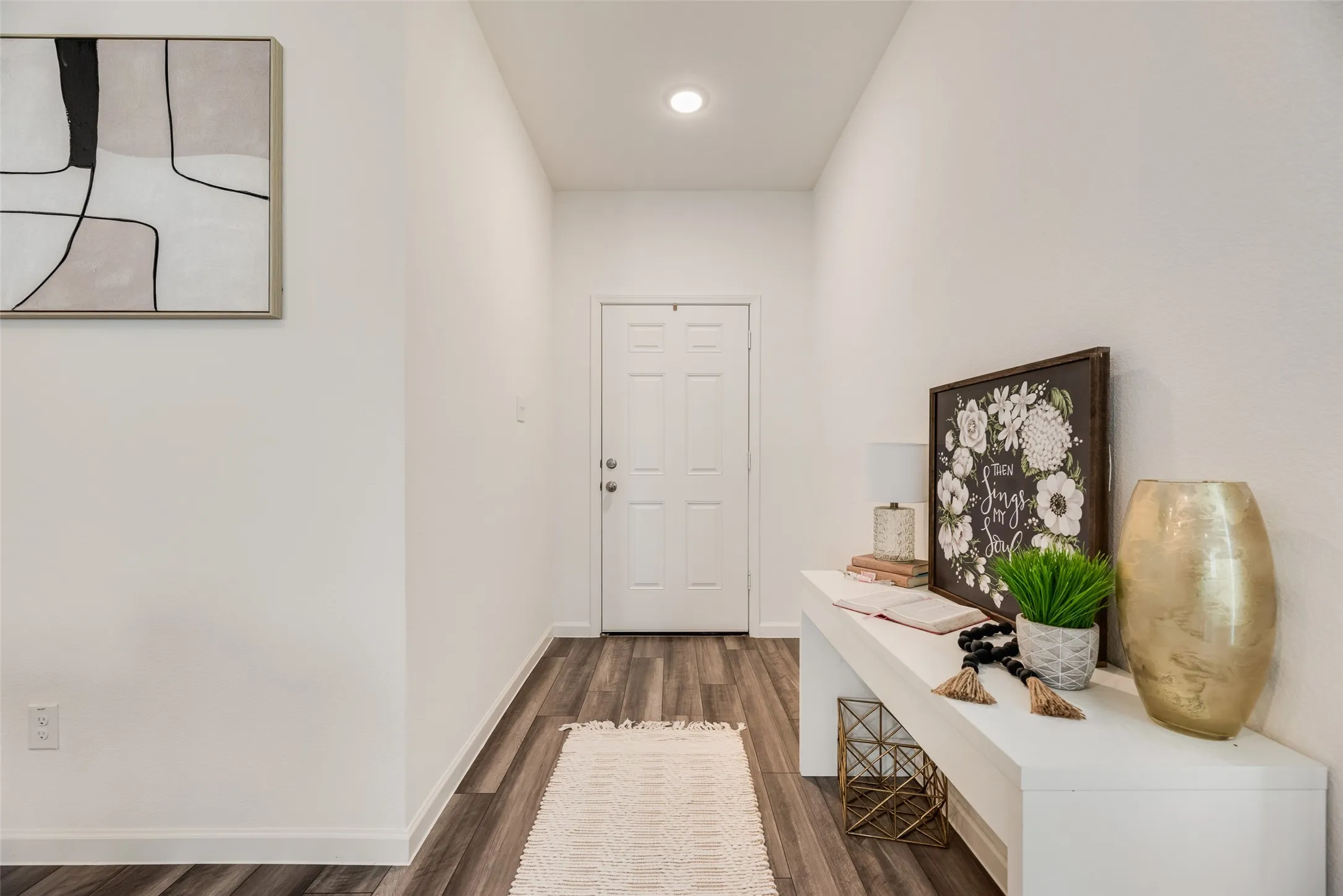 Single Family Residence For Sale in Tarrant County , 10357 Burnfoot Lane, Fort Worth, Texas 76036, 3 Bedroom, 2 Bathroom, 2 Garage spaces, 1,893 Sqft, built in 2023, mls#21396994, Real Estate Agent in Fort Worth, Homes For Sale in Tarrant county, Homes For Sale in Fort Worth, Realtor in Fort Worth Texas, Real Estate Brokerage Independent Realty Texas, Luminita Cordes Realtor