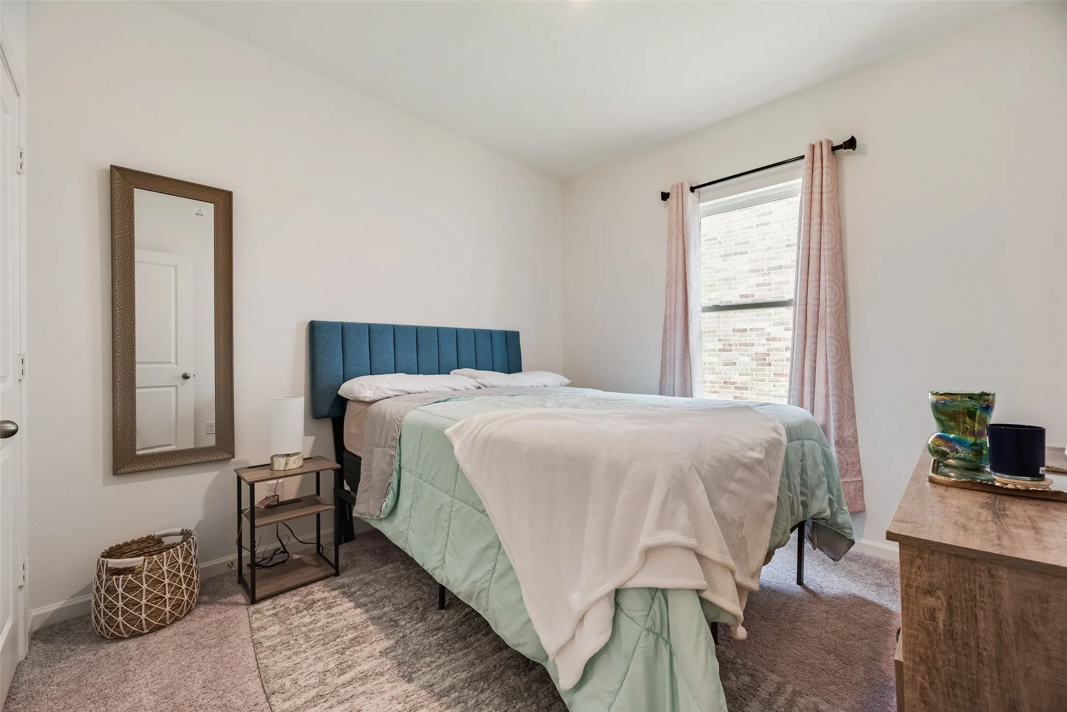 Single Family Residence For Sale in Tarrant County , 10357 Burnfoot Lane, Fort Worth, Texas 76036, 3 Bedroom, 2 Bathroom, 2 Garage spaces, 1,893 Sqft, built in 2023, mls#21396994, Real Estate Agent in Fort Worth, Homes For Sale in Tarrant county, Homes For Sale in Fort Worth, Realtor in Fort Worth Texas, Real Estate Brokerage Independent Realty Texas, Luminita Cordes Realtor