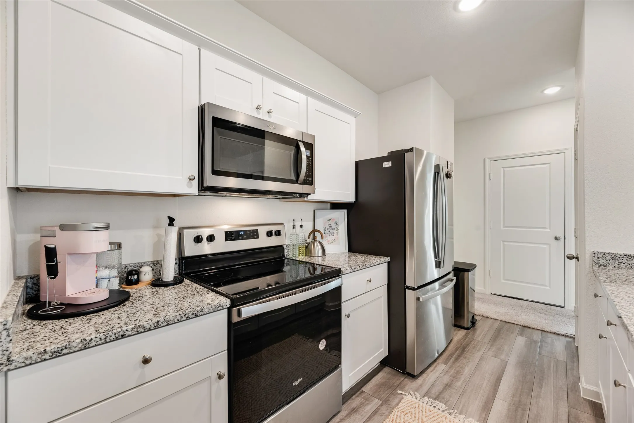 Single Family Residence For Sale in Tarrant County , 10357 Burnfoot Lane, Fort Worth, Texas 76036, 3 Bedroom, 2 Bathroom, 2 Garage spaces, 1,893 Sqft, built in 2023, mls#21396994, Real Estate Agent in Fort Worth, Homes For Sale in Tarrant county, Homes For Sale in Fort Worth, Realtor in Fort Worth Texas, Real Estate Brokerage Independent Realty Texas, Luminita Cordes Realtor