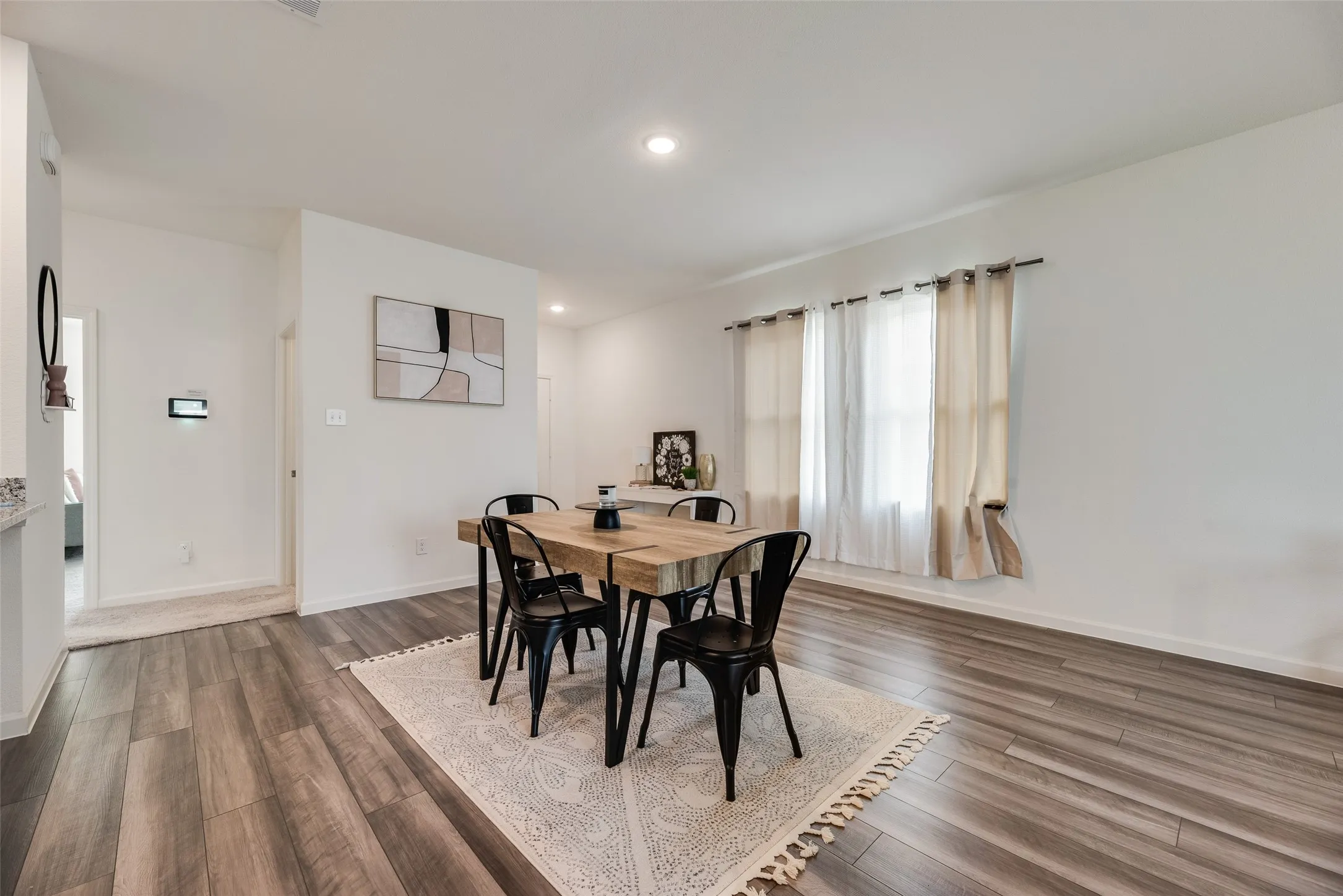 Single Family Residence For Sale in Tarrant County , 10357 Burnfoot Lane, Fort Worth, Texas 76036, 3 Bedroom, 2 Bathroom, 2 Garage spaces, 1,893 Sqft, built in 2023, mls#21396994, Real Estate Agent in Fort Worth, Homes For Sale in Tarrant county, Homes For Sale in Fort Worth, Realtor in Fort Worth Texas, Real Estate Brokerage Independent Realty Texas, Luminita Cordes Realtor