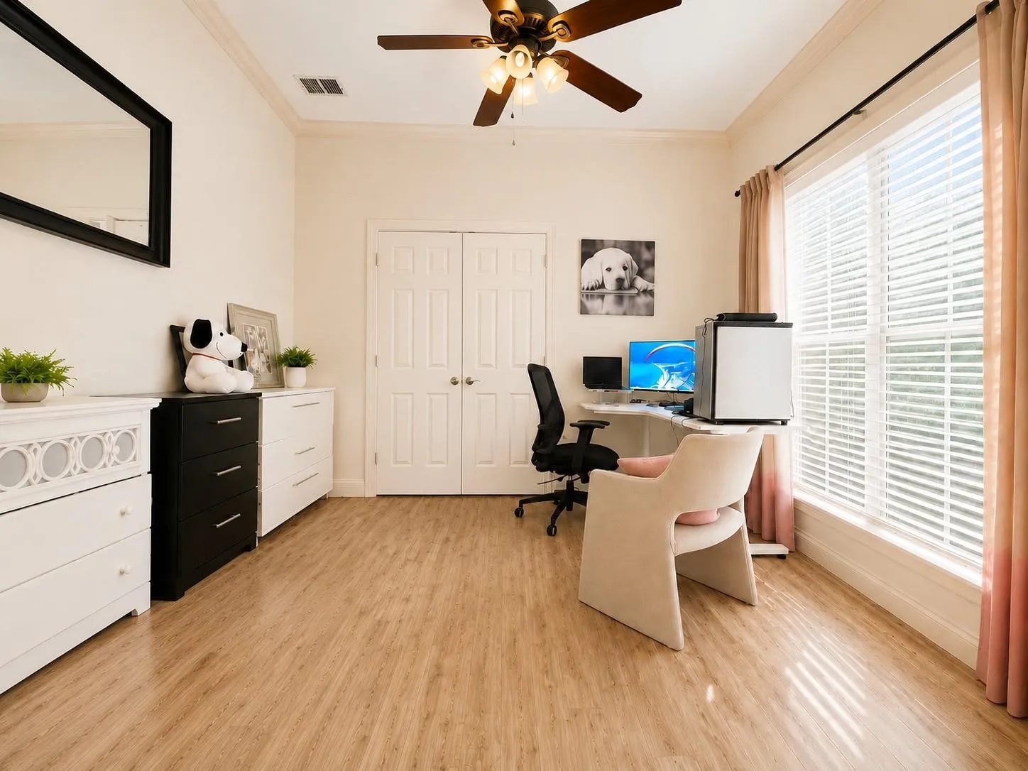 Single Family Residence For Rent in Dallas County , 8708 Wellington Road, Irving, Texas 75063, 3 Bedroom, 2 Bathroom, 2 Garage spaces, 1,666 Sqft, built in 1994, mls#21396993, Real Estate Agent in Irving, Homes For Rent in Dallas county, Homes For Rent in Irving, Realtor in Irving Texas, Real Estate Brokerage Independent Realty Texas, Luminita Cordes Realtor