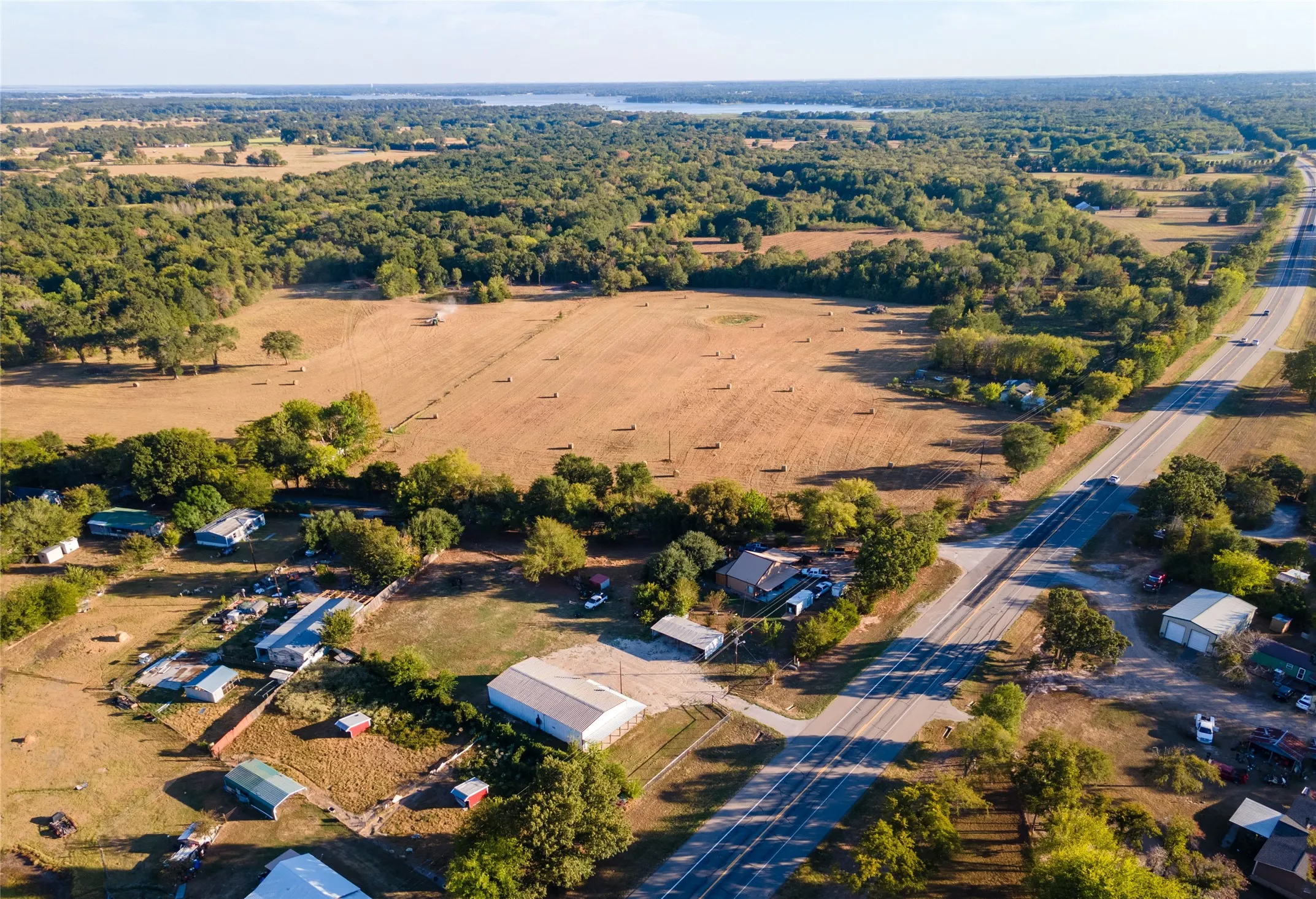 Single Family Residence For Sale in Rains County , 6792 N State Highway 19, Emory, Texas 75440, 2 Bedroom, 1 Bathroom, 3 Garage spaces, 1,296 Sqft, built in 2019, mls#21395445, Real Estate Agent in Emory, Homes For Sale in Rains county, Homes For Sale in Emory, Realtor in Emory Texas, Real Estate Brokerage Independent Realty Texas, Luminita Cordes Realtor