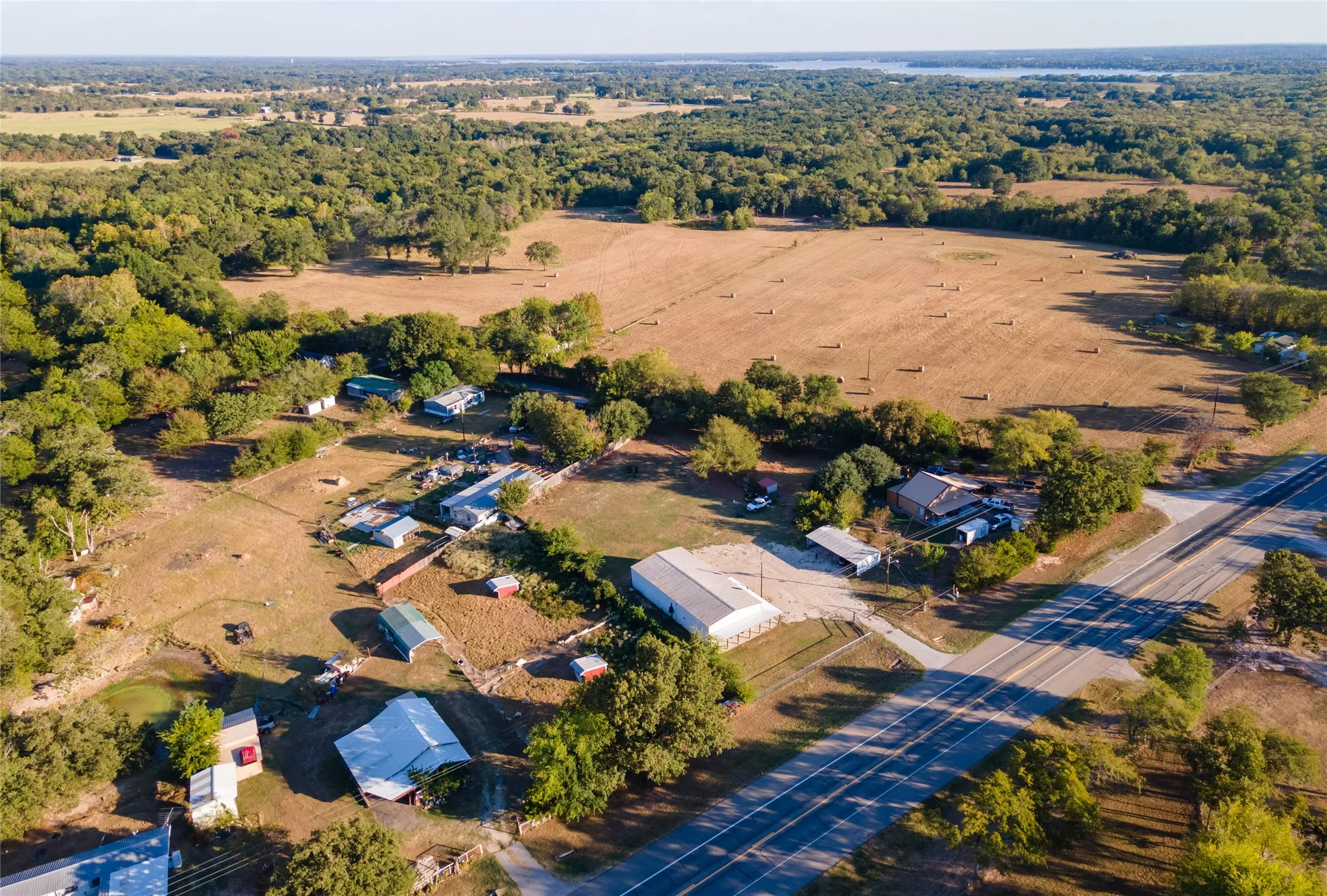 Single Family Residence For Sale in Rains County , 6792 N State Highway 19, Emory, Texas 75440, 2 Bedroom, 1 Bathroom, 3 Garage spaces, 1,296 Sqft, built in 2019, mls#21395445, Real Estate Agent in Emory, Homes For Sale in Rains county, Homes For Sale in Emory, Realtor in Emory Texas, Real Estate Brokerage Independent Realty Texas, Luminita Cordes Realtor
