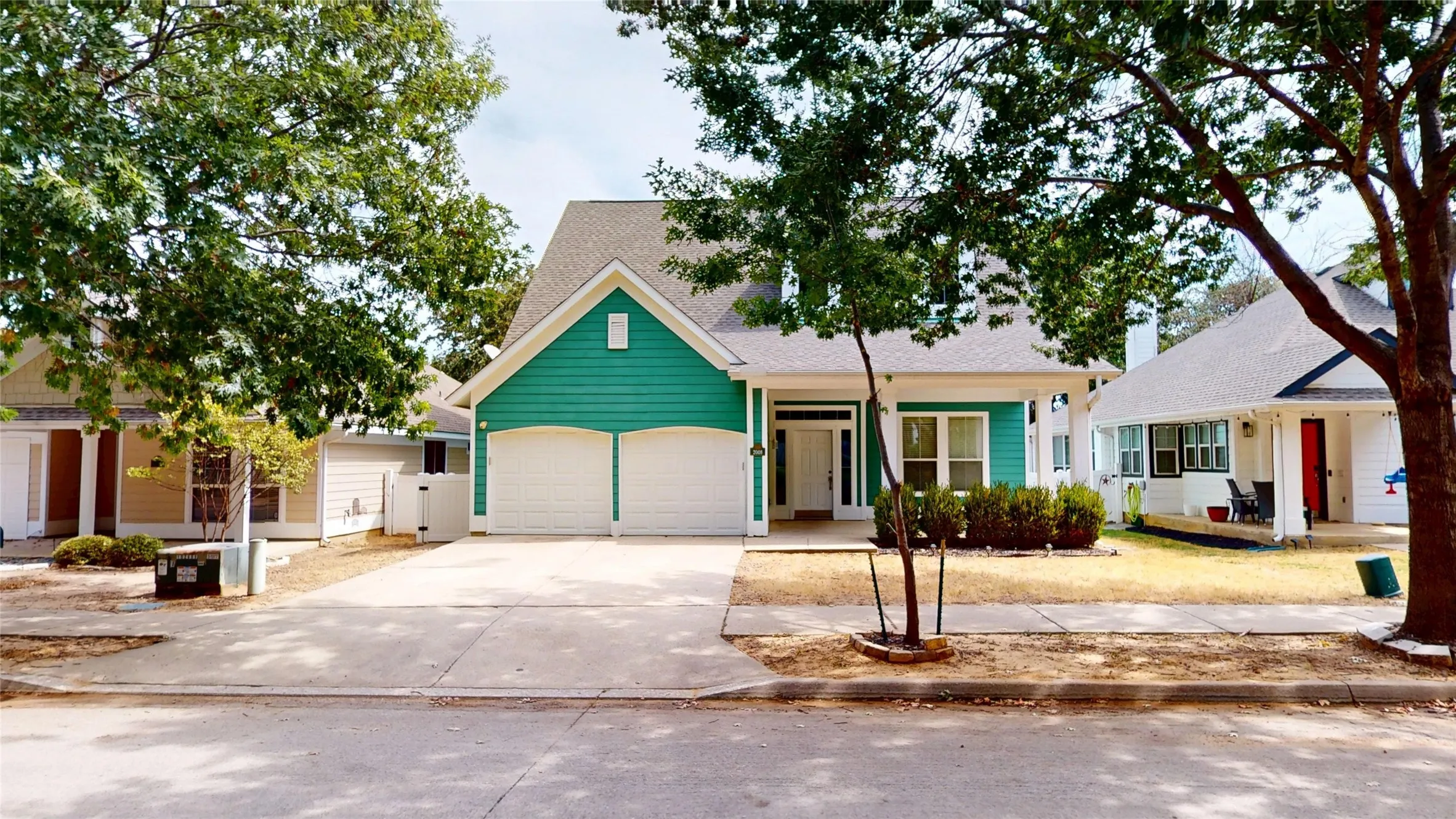 Single Family Residence For Sale in Denton County , 2008 Bridgeport Drive, Providence Village, Texas 76227, 5 Bedroom, 3 Bathroom, 2 Garage spaces, 2,224 Sqft, built in 2006, mls#21395803, Real Estate Agent in Providence Village, Homes For Sale in Denton county, Homes For Sale in Providence Village, Realtor in Providence Village Texas, Real Estate Brokerage Independent Realty Texas, Luminita Cordes Realtor
