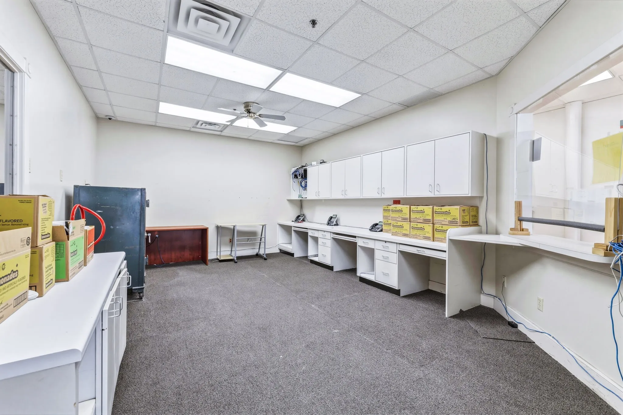 Retail For Sale in Tom Green County , 25 S Chadbourne Street, San Angelo, Texas 76903, 0, 0, Garage spaces, 0 Sqft, built in 1956, mls#21396999, Real Estate Agent in San Angelo, Homes For Sale in Tom Green county, Homes For Sale in San Angelo, Realtor in San Angelo Texas, Real Estate Brokerage Independent Realty Texas, Luminita Cordes Realtor