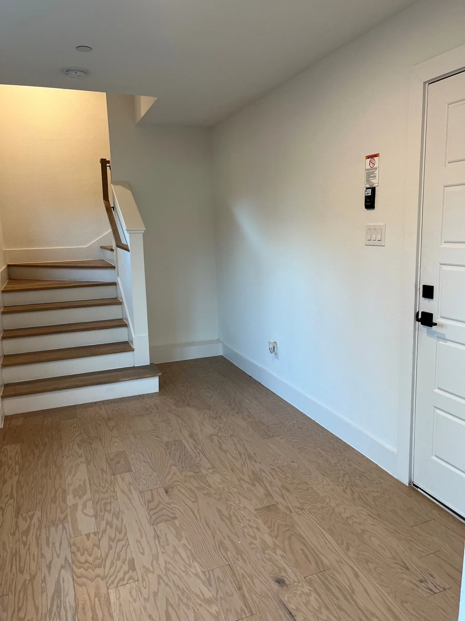 Garage entry on entry level.