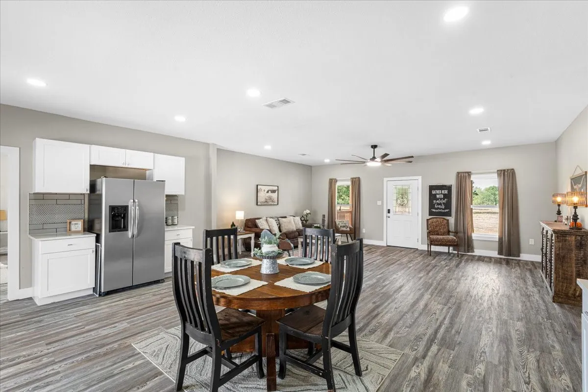 Single Family Residence For Sale in Navarro County , 6857 SW County Road 0021, Corsicana, Texas 75110, 5 Bedroom, 3 Bathroom, Garage spaces, 2,835 Sqft, built in 2024, mls#21396302, Real Estate Agent in Corsicana, Homes For Sale in Navarro county, Homes For Sale in Corsicana, Realtor in Corsicana Texas, Real Estate Brokerage Independent Realty Texas, Luminita Cordes Realtor