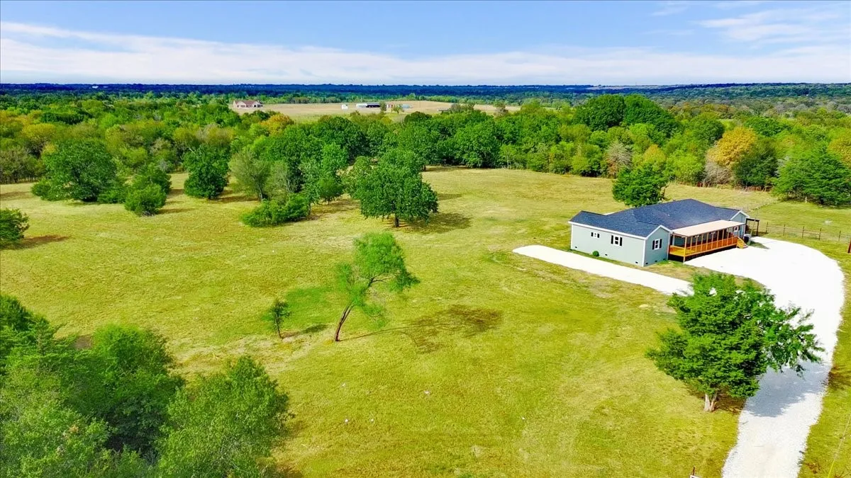 Single Family Residence For Sale in Navarro County , 6857 SW County Road 0021, Corsicana, Texas 75110, 5 Bedroom, 3 Bathroom, Garage spaces, 2,835 Sqft, built in 2024, mls#21396302, Real Estate Agent in Corsicana, Homes For Sale in Navarro county, Homes For Sale in Corsicana, Realtor in Corsicana Texas, Real Estate Brokerage Independent Realty Texas, Luminita Cordes Realtor