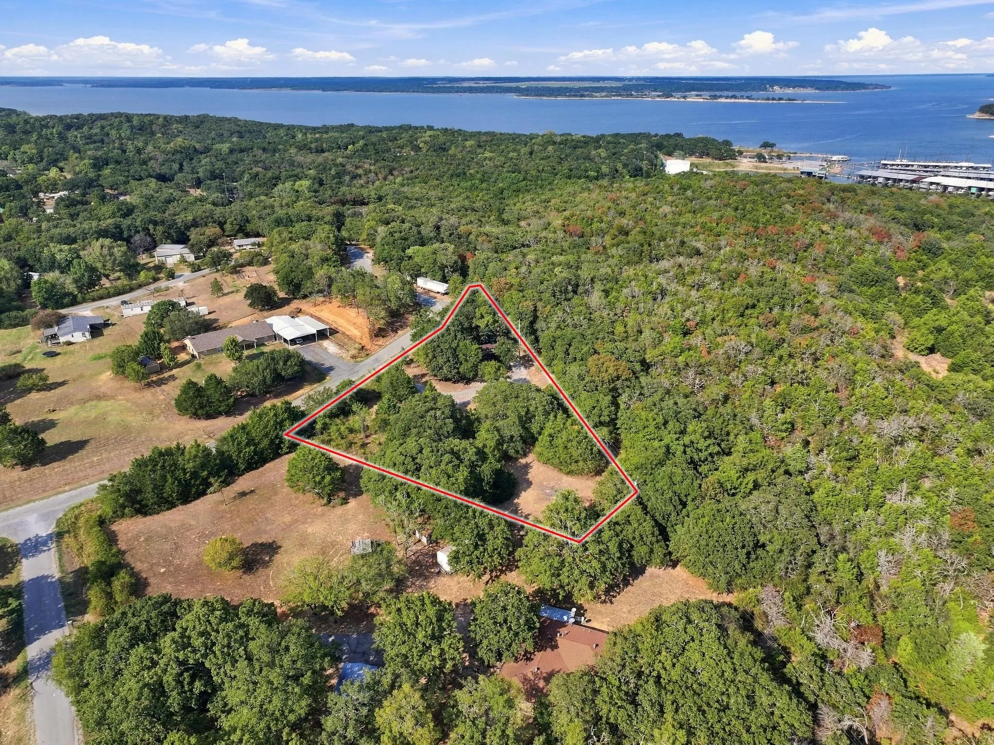Single Family Residence For Sale in Grayson County , 140 Davidson Circle, Pottsboro, Texas 75076, 1 Bedroom, 1 Bathroom, Garage spaces, 394 Sqft, built in 2024, mls#21396355, Real Estate Agent in Pottsboro, Homes For Sale in Grayson county, Homes For Sale in Pottsboro, Realtor in Pottsboro Texas, Real Estate Brokerage Independent Realty Texas, Luminita Cordes Realtor