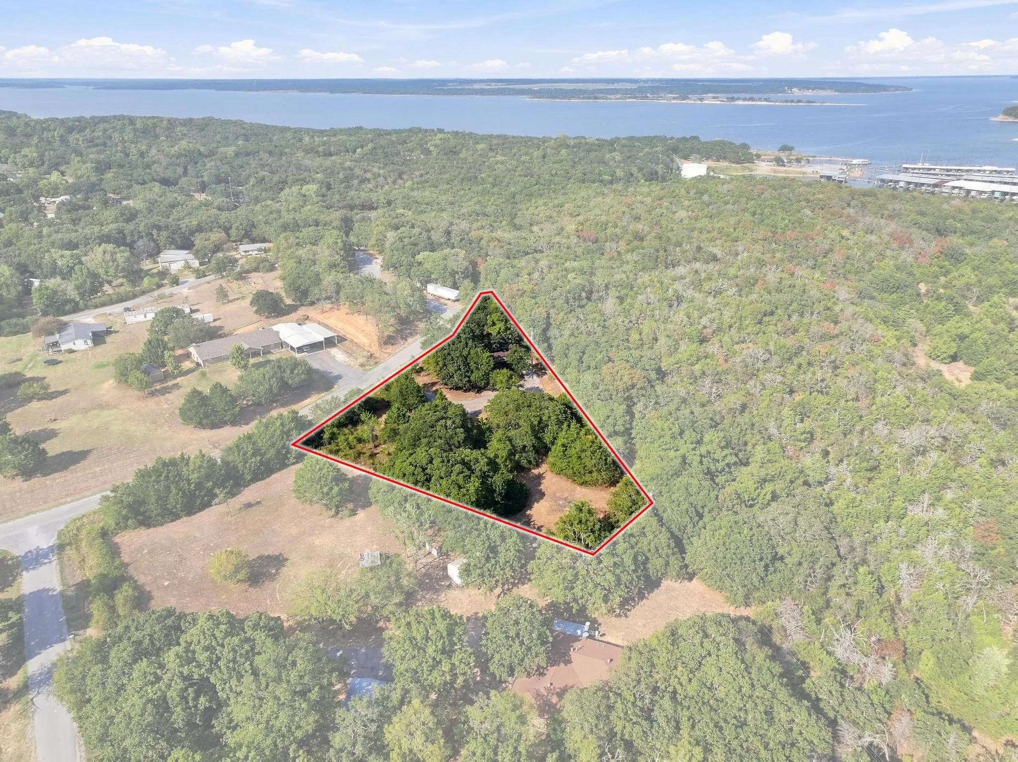 Single Family Residence For Sale in Grayson County , 140 Davidson Circle, Pottsboro, Texas 75076, 1 Bedroom, 1 Bathroom, Garage spaces, 394 Sqft, built in 2024, mls#21396355, Real Estate Agent in Pottsboro, Homes For Sale in Grayson county, Homes For Sale in Pottsboro, Realtor in Pottsboro Texas, Real Estate Brokerage Independent Realty Texas, Luminita Cordes Realtor