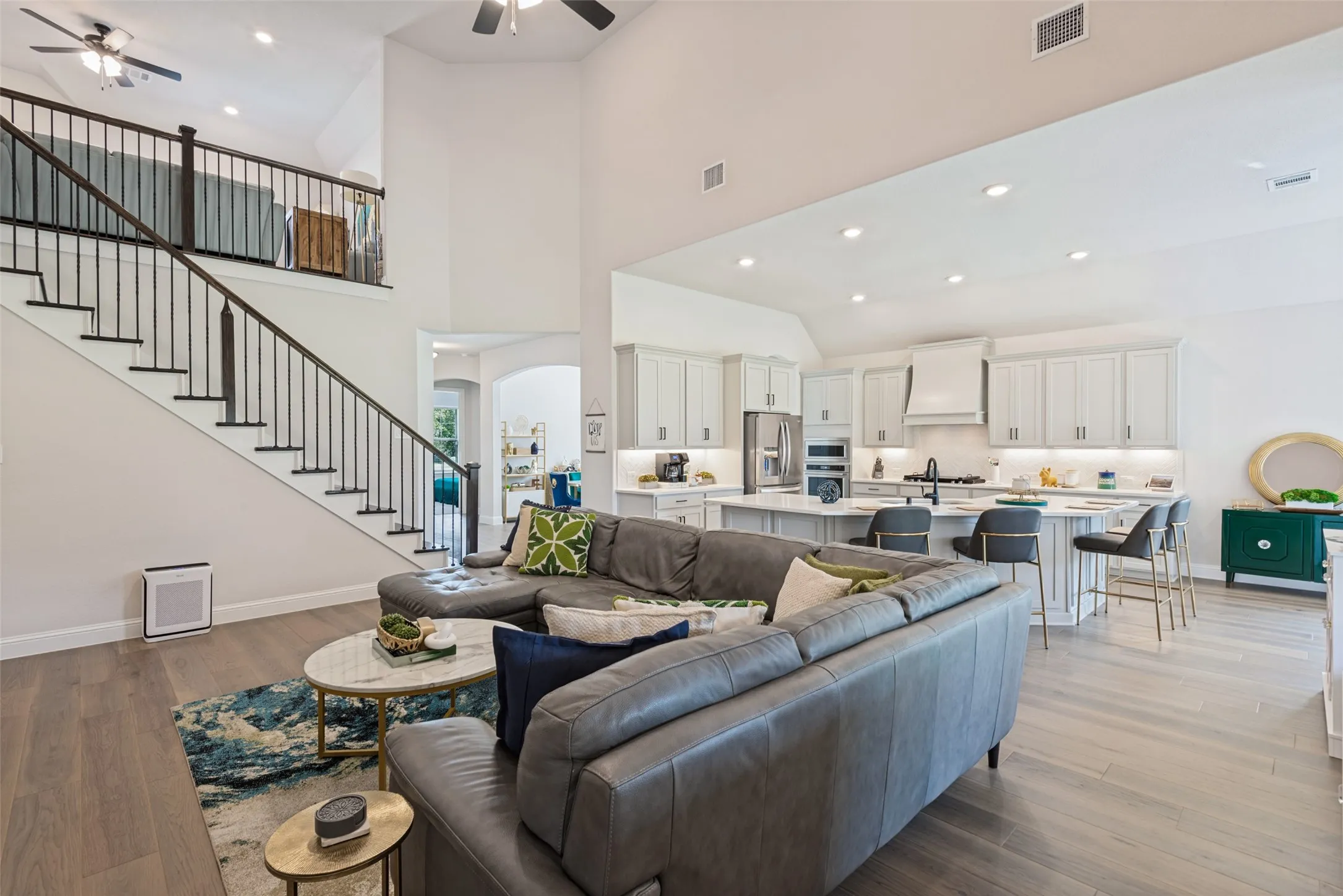 Single Family Residence For Sale in Rockwall County , 3808 Majesty Court, Heath, Texas 75032, 4 Bedroom, 4 Bathroom, 3 Garage spaces, 3,758 Sqft, built in 2024, mls#21396975, Real Estate Agent in Heath, Homes For Sale in Rockwall county, Homes For Sale in Heath, Realtor in Heath Texas, Real Estate Brokerage Independent Realty Texas, Luminita Cordes Realtor
