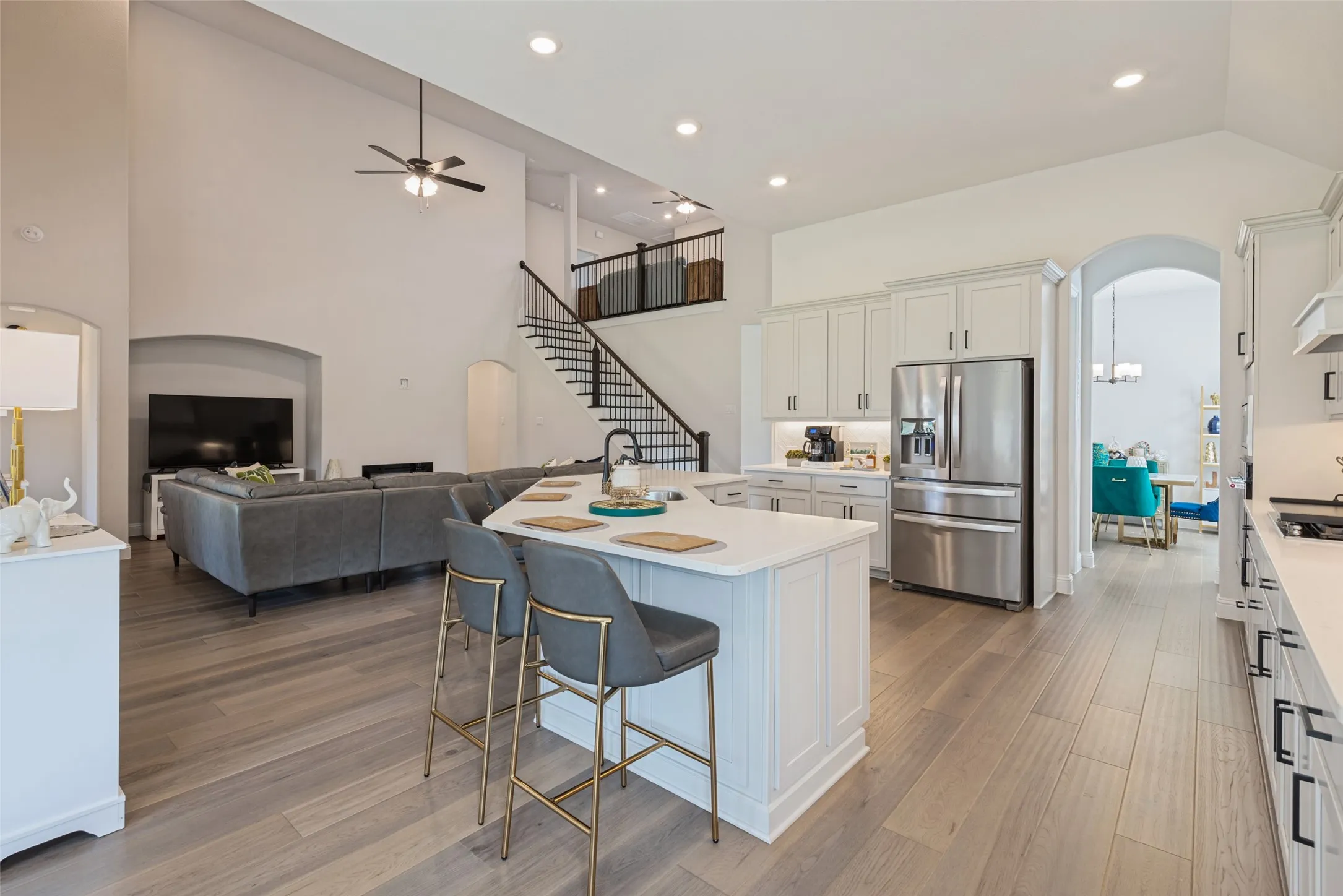 Single Family Residence For Sale in Rockwall County , 3808 Majesty Court, Heath, Texas 75032, 4 Bedroom, 4 Bathroom, 3 Garage spaces, 3,758 Sqft, built in 2024, mls#21396975, Real Estate Agent in Heath, Homes For Sale in Rockwall county, Homes For Sale in Heath, Realtor in Heath Texas, Real Estate Brokerage Independent Realty Texas, Luminita Cordes Realtor