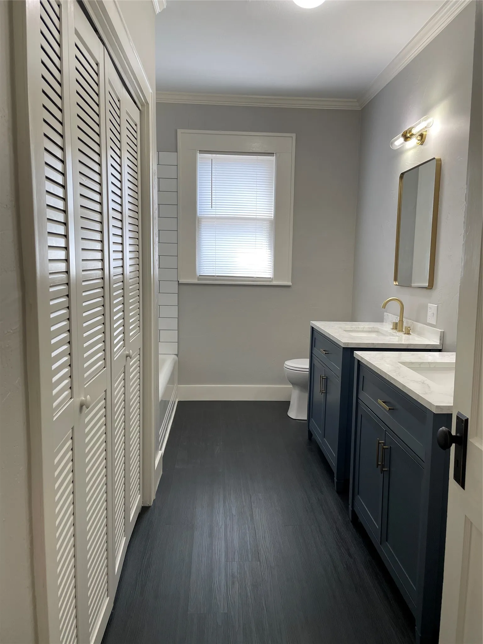 Single Family Residence For Sale in Henderson County , 300 S Prairieville Street, Athens, Texas 75751, 3 Bedroom, 2 Bathroom, 1 Garage spaces, 1,838 Sqft, built in 1937, mls#21388845, Real Estate Agent in Athens, Homes For Sale in Henderson county, Homes For Sale in Athens, Realtor in Athens Texas, Real Estate Brokerage Independent Realty Texas, Luminita Cordes Realtor