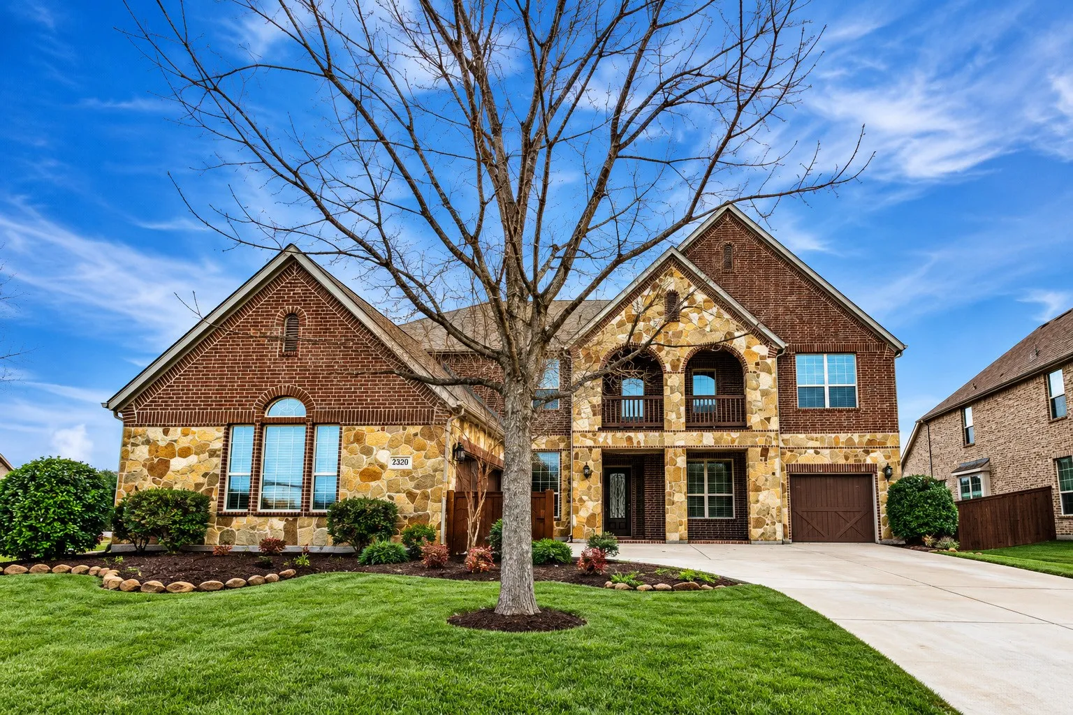 Single Family Residence For Sale in Collin County , 2320 Lewis Canyon Drive, Prosper, Texas 75078, 4 Bedroom, 4 Bathroom, 3 Garage spaces, 4,127 Sqft, built in 2016, mls#21396996, Real Estate Agent in Prosper, Homes For Sale in Collin county, Homes For Sale in Prosper, Realtor in Prosper Texas, Real Estate Brokerage Independent Realty Texas, Luminita Cordes Realtor