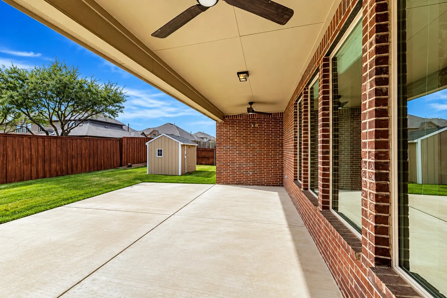 Single Family Residence For Sale in Collin County , 2320 Lewis Canyon Drive, Prosper, Texas 75078, 4 Bedroom, 4 Bathroom, 3 Garage spaces, 4,127 Sqft, built in 2016, mls#21396996, Real Estate Agent in Prosper, Homes For Sale in Collin county, Homes For Sale in Prosper, Realtor in Prosper Texas, Real Estate Brokerage Independent Realty Texas, Luminita Cordes Realtor