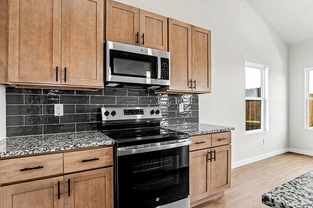 Single Family Residence For Sale in Tarrant County , 212 Marble Creek Drive, Fort Worth, Texas 76131, 3 Bedroom, 2 Bathroom, 2 Garage spaces, 1,387 Sqft, built in 2026, mls#21397017, Real Estate Agent in Fort Worth, Homes For Sale in Tarrant county, Homes For Sale in Fort Worth, Realtor in Fort Worth Texas, Real Estate Brokerage Independent Realty Texas, Luminita Cordes Realtor