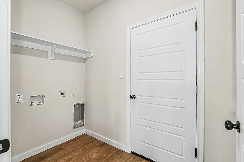 Single Family Residence For Sale in Tarrant County , 212 Marble Creek Drive, Fort Worth, Texas 76131, 3 Bedroom, 2 Bathroom, 2 Garage spaces, 1,387 Sqft, built in 2026, mls#21397017, Real Estate Agent in Fort Worth, Homes For Sale in Tarrant county, Homes For Sale in Fort Worth, Realtor in Fort Worth Texas, Real Estate Brokerage Independent Realty Texas, Luminita Cordes Realtor